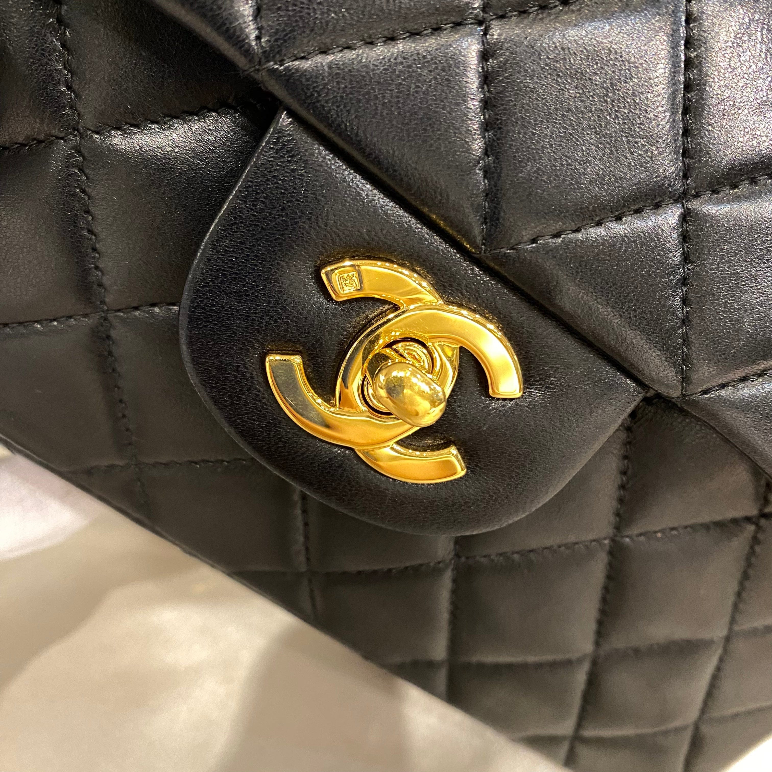 Chanel Chanel Vintage Classic Flap Small Black Lambskin GHW #6 90212817