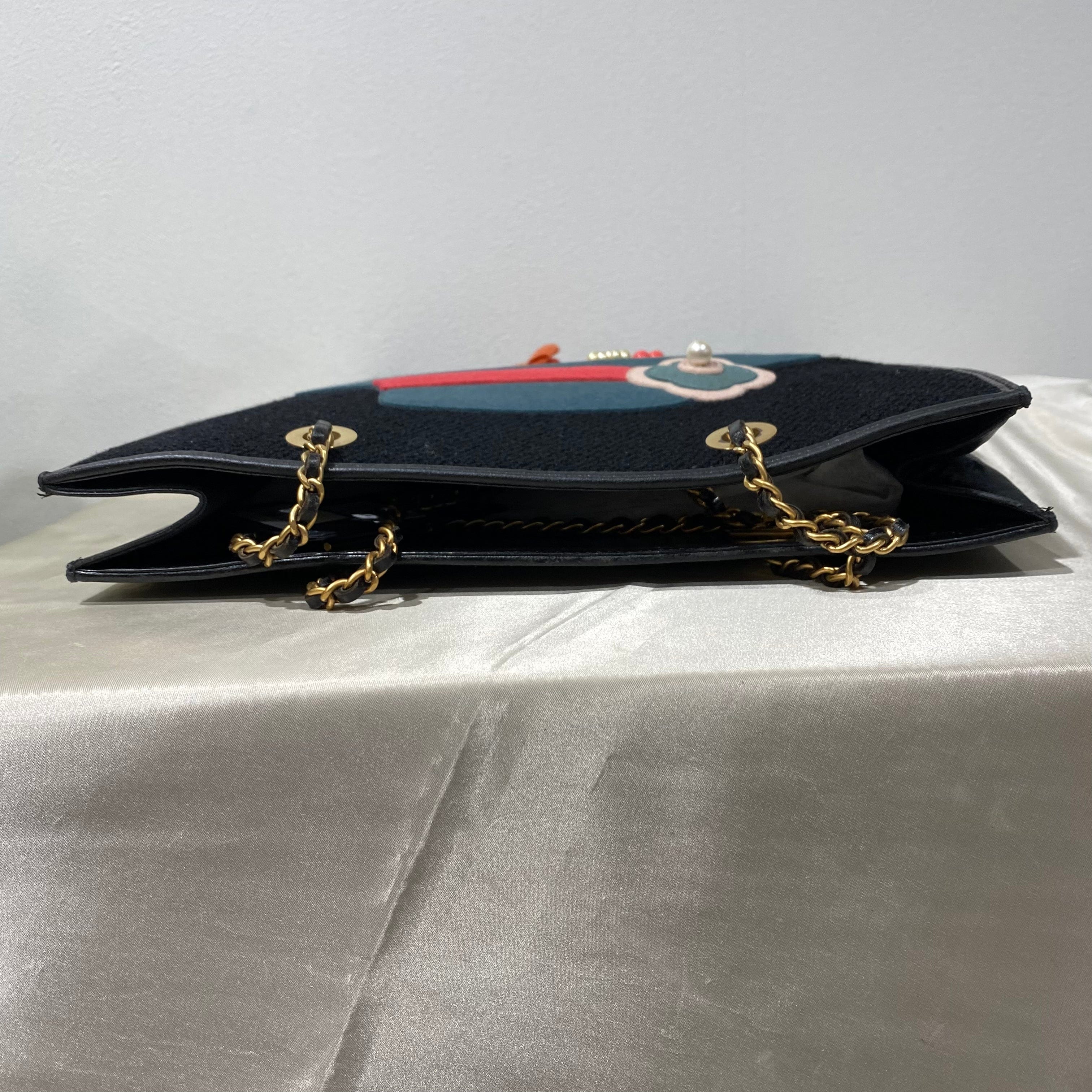 Chanel CHANEL VINTAGE COCO MOTIF MADEMOISELLE CHAIN TOTE BAG BLACK CANVAS LEATHER 90195778