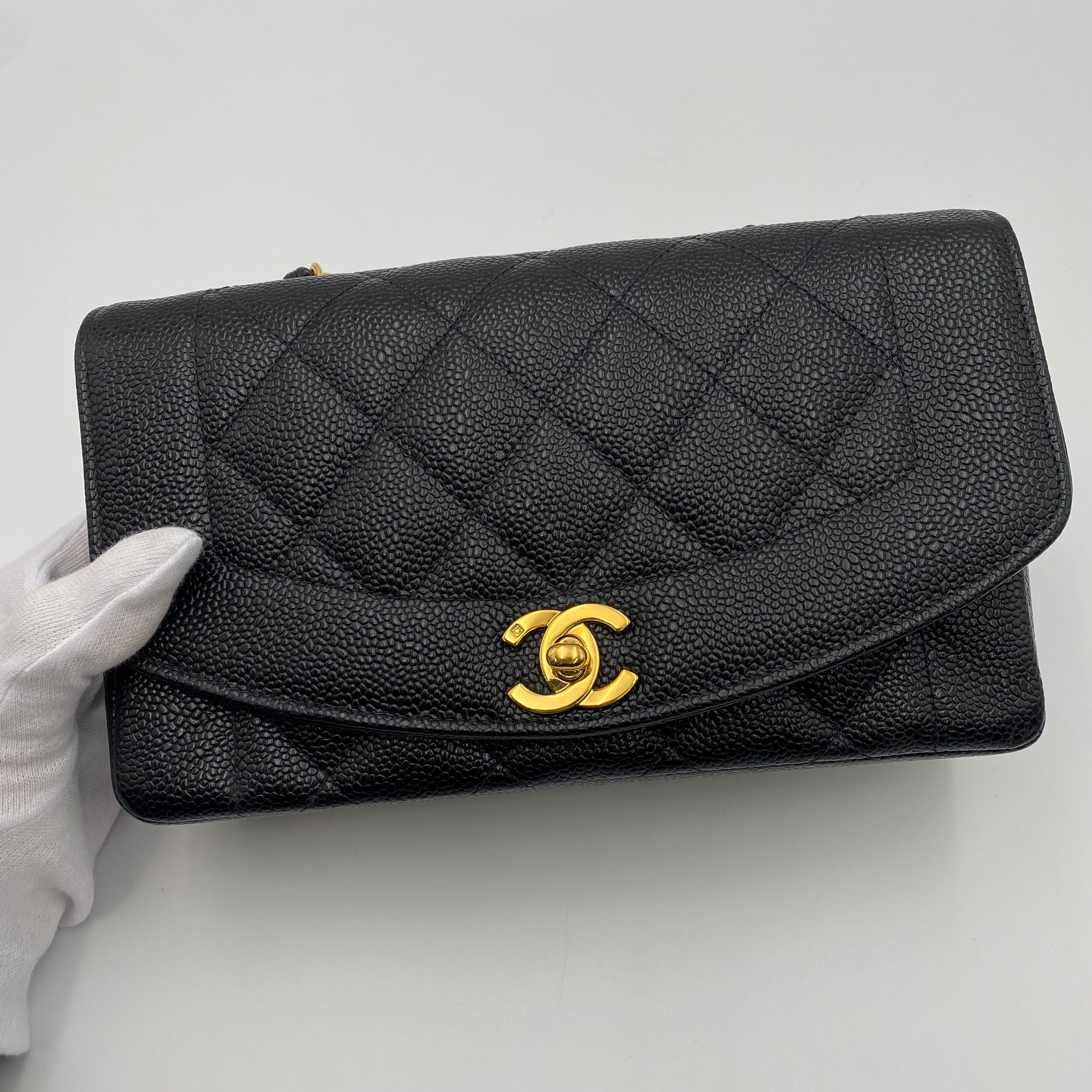 Chanel CHANEL VINTAGE DIANA SMALL CHAIN SHOULDER BAG BLACK CAVIAR SKIN 90219632
