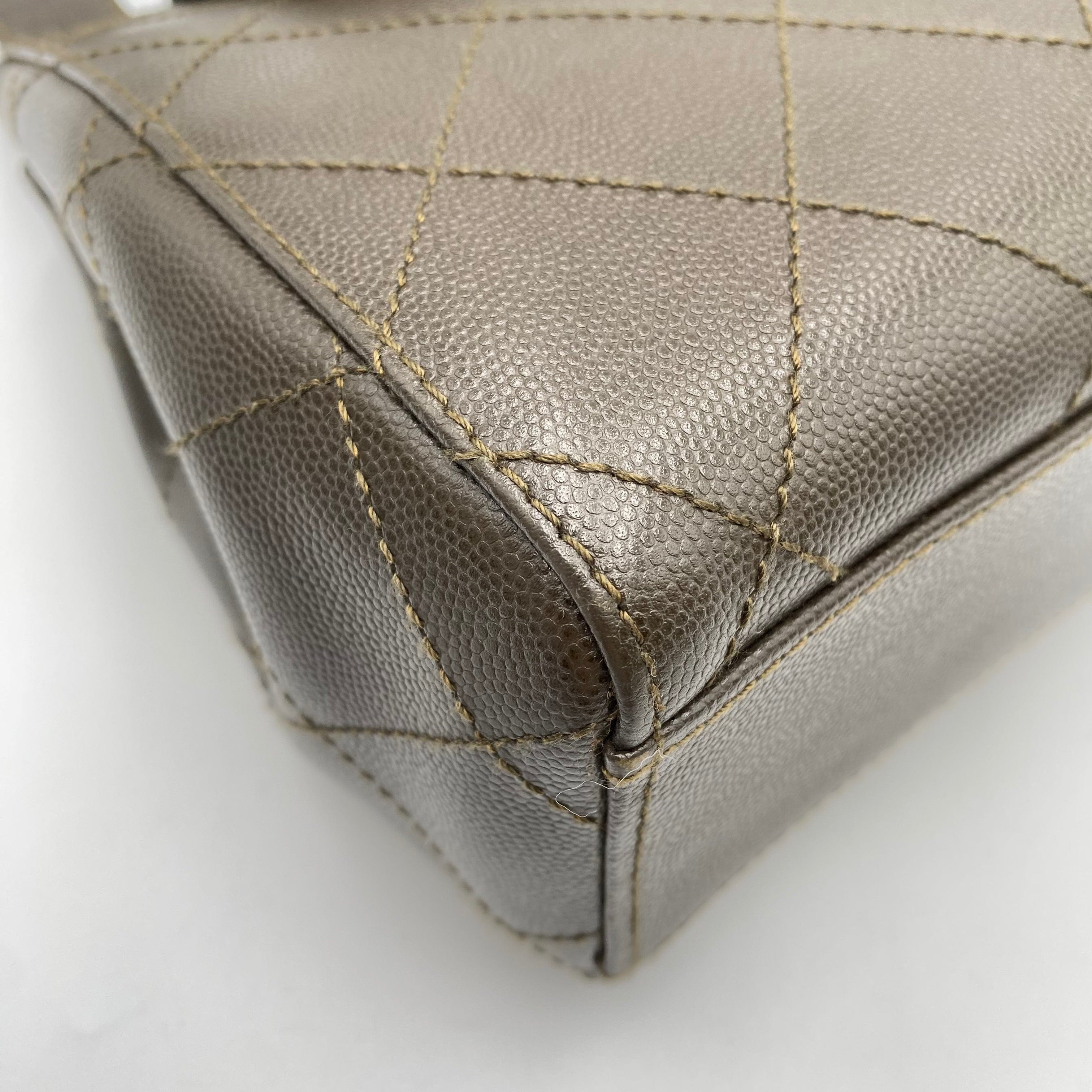 Chanel CHANEL VINTAGE HAND BAG KHAKI CAVIAR SKIN 90220259