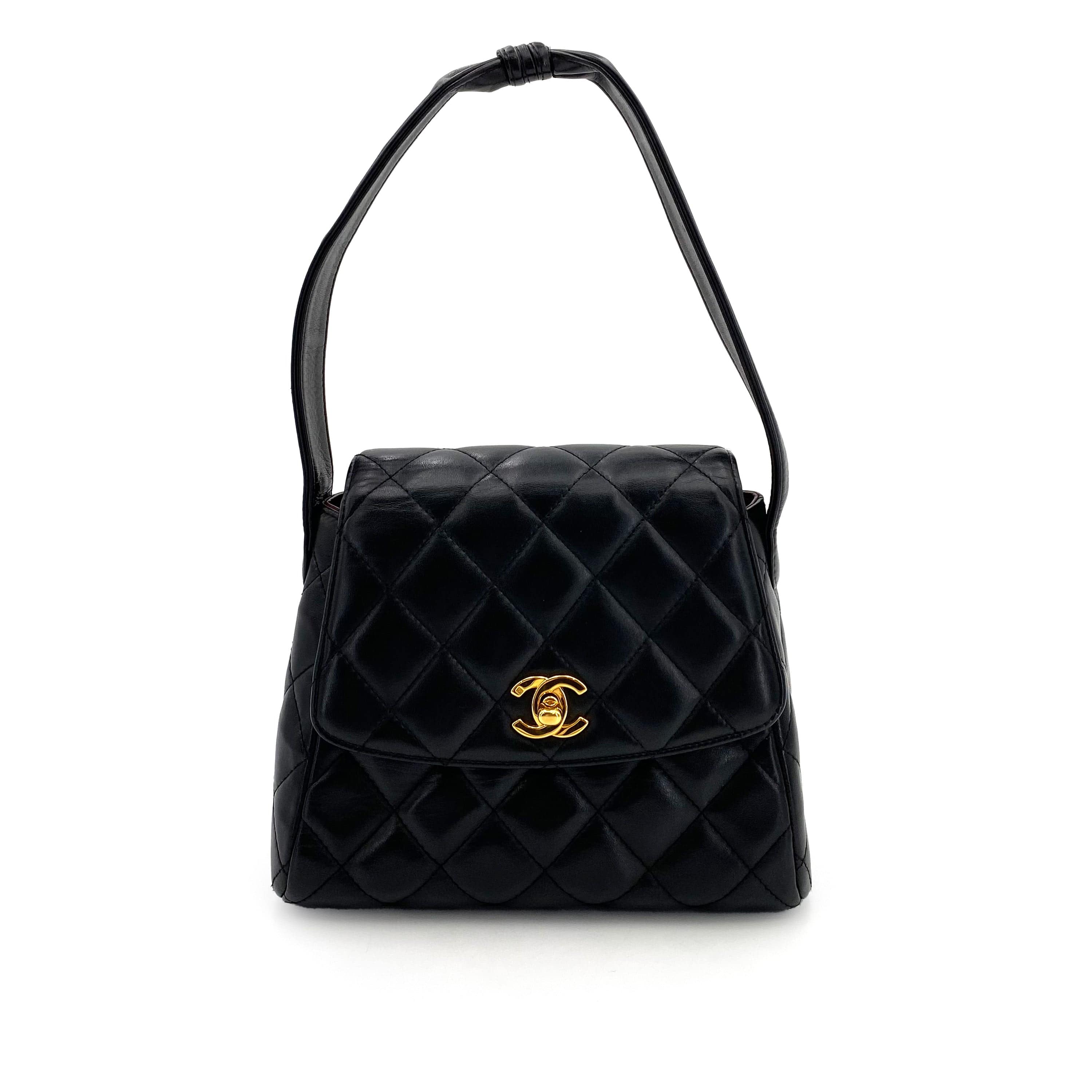 Chanel CHANEL VINTAGE MATELASSE HAND BAG BLACK LAMB SKIN 90242116