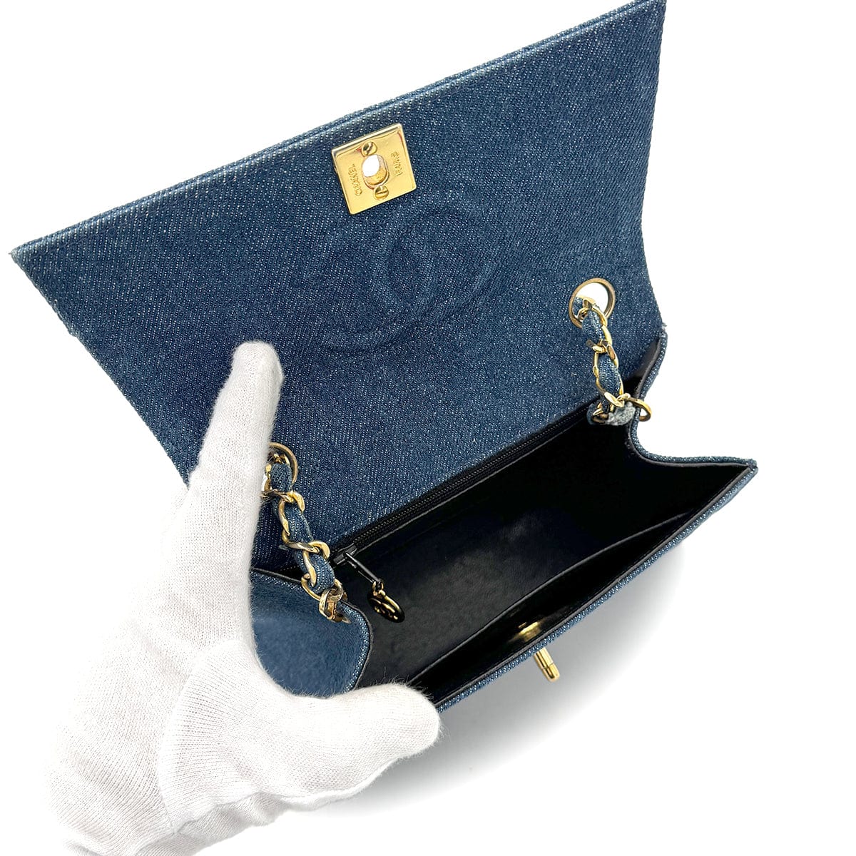 Chanel CHANEL VINTAGE MATELASSE SHOULDER BAG BLUE DENIM 90268835