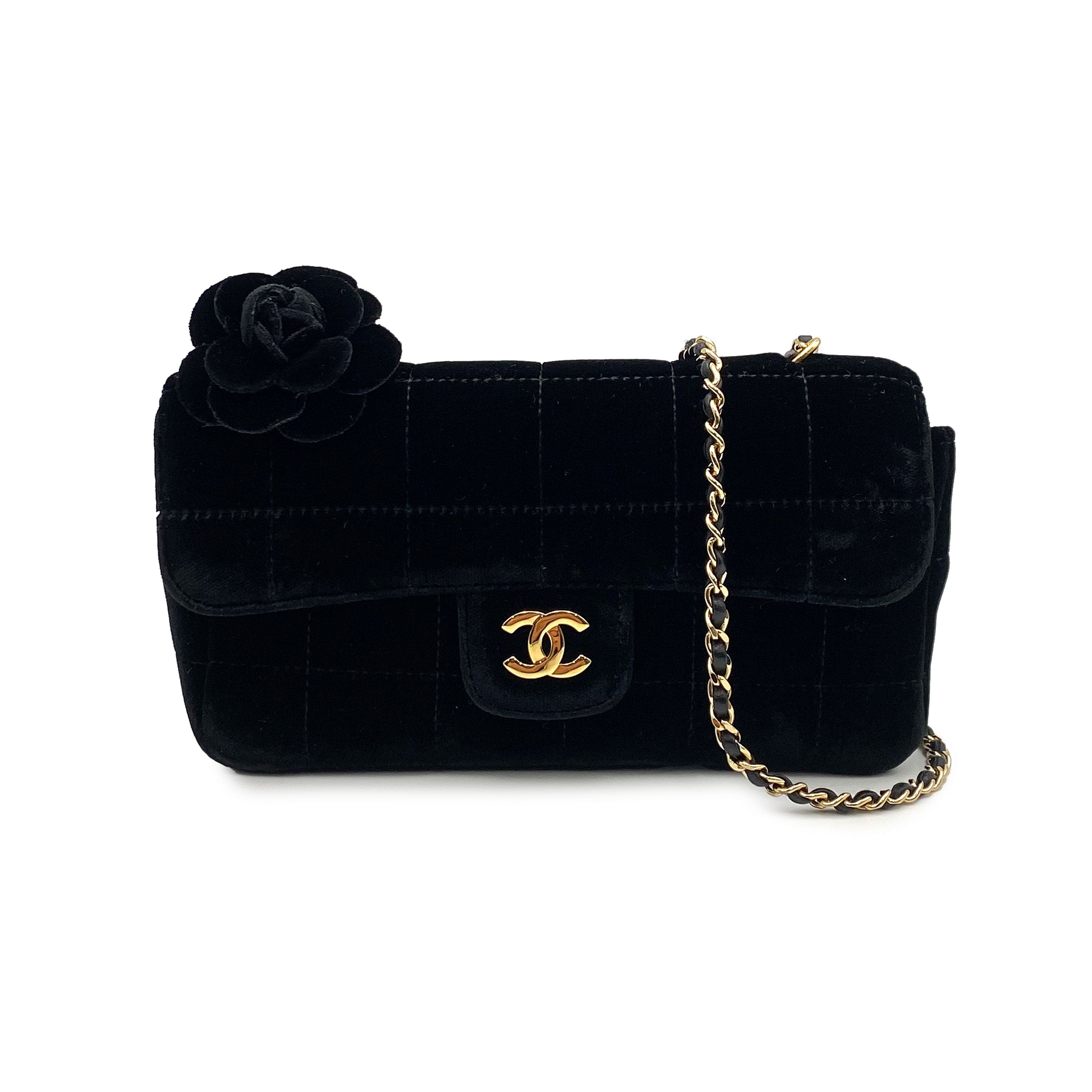 Chanel Chanel Vintage Mini CHOCOLATE BAR BLACK VELOR 90225296