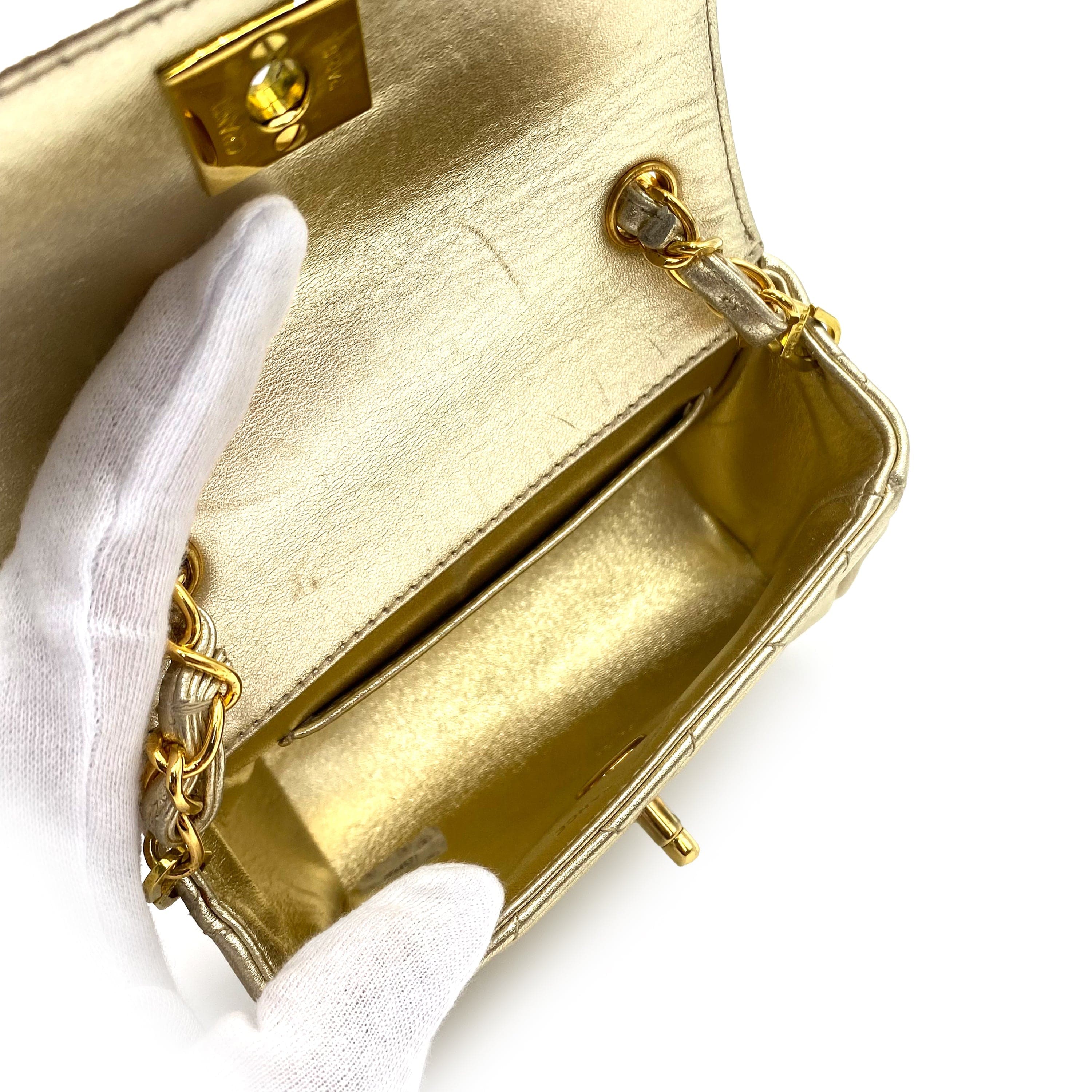 Chanel CHANEL VINTAGE MINI MATELASSE CHAIN SHOULDER BAG GOLD LAMB SKIN 90231590