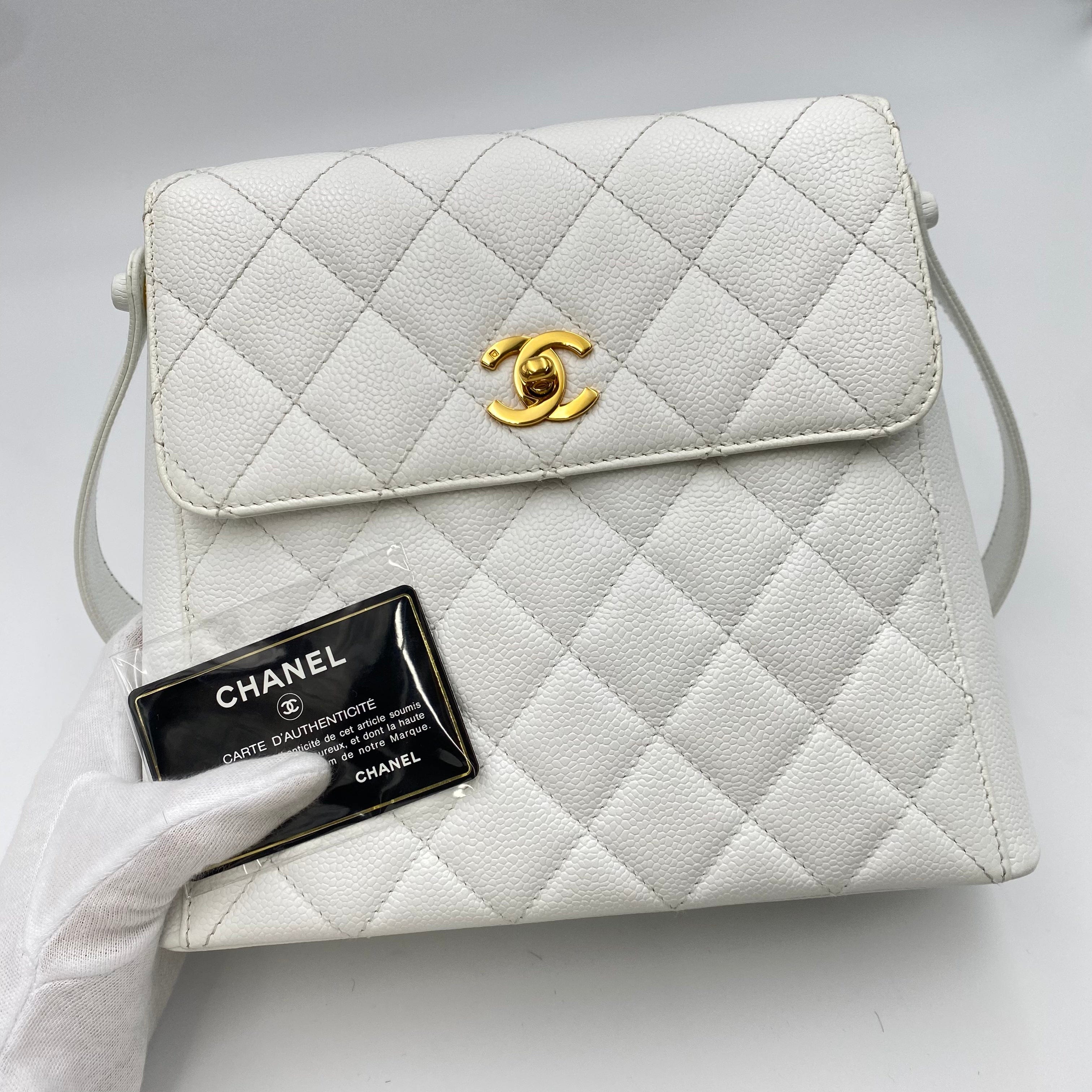 Chanel CHANEL VINTAGE ONE SHOULDER BAG WHITE CAVIAR SKIN 90211269