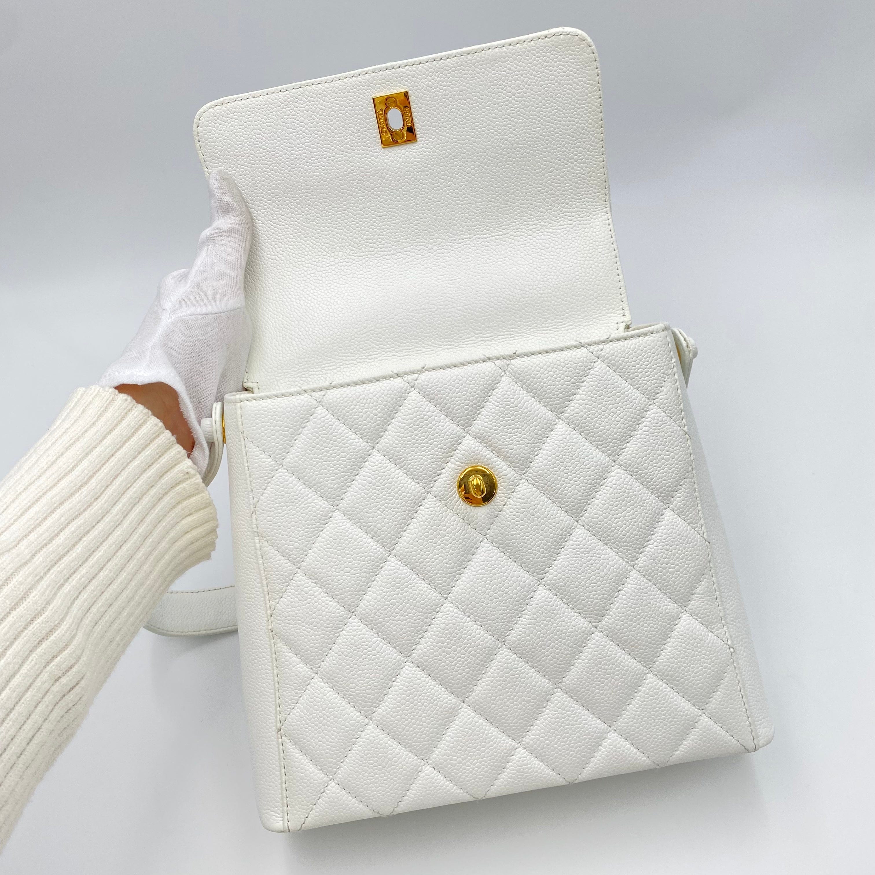Chanel CHANEL VINTAGE ONE SHOULDER BAG WHITE CAVIAR SKIN 90211269