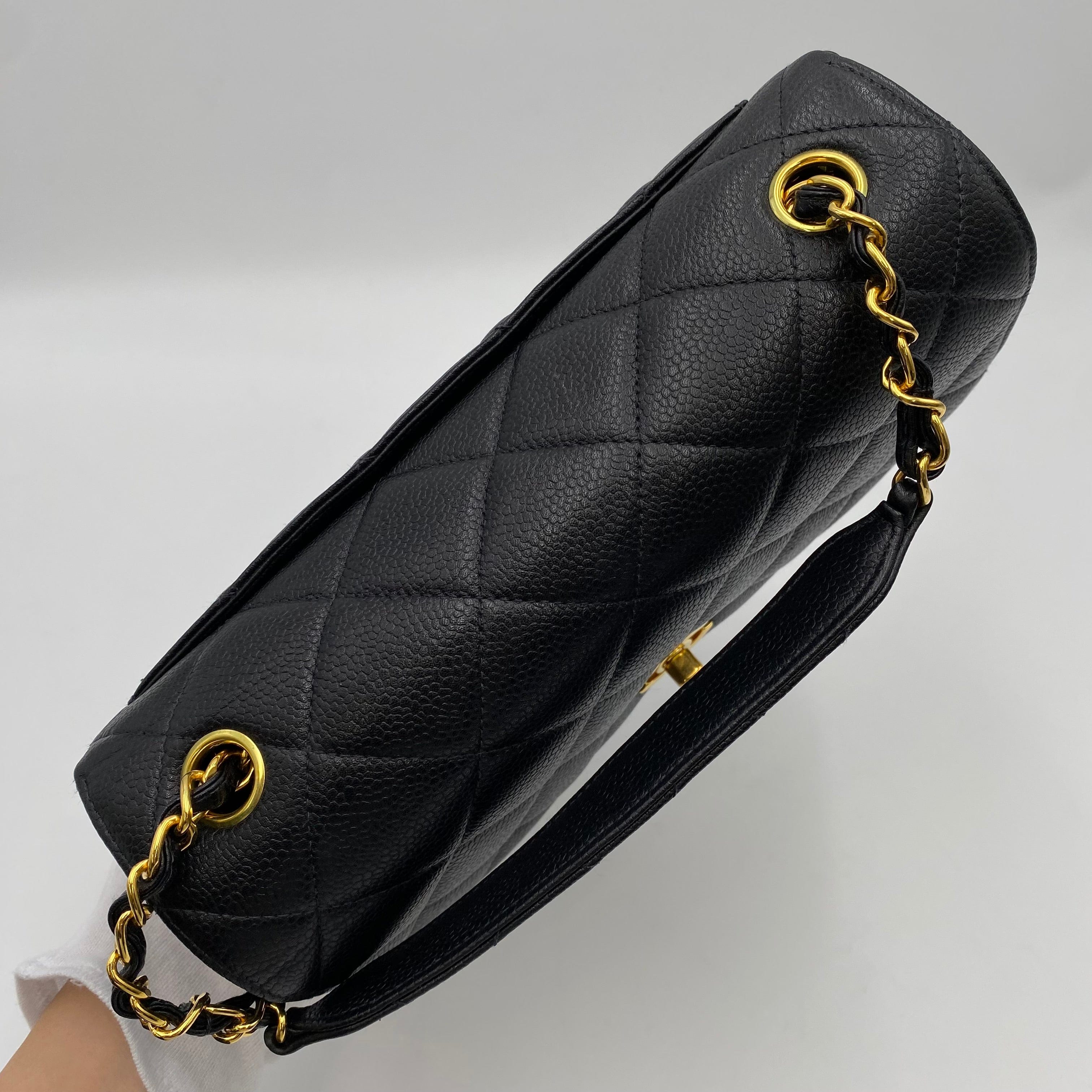 Chanel Chanel Vintage Single Flap Black Caviar GHW #4 90222290