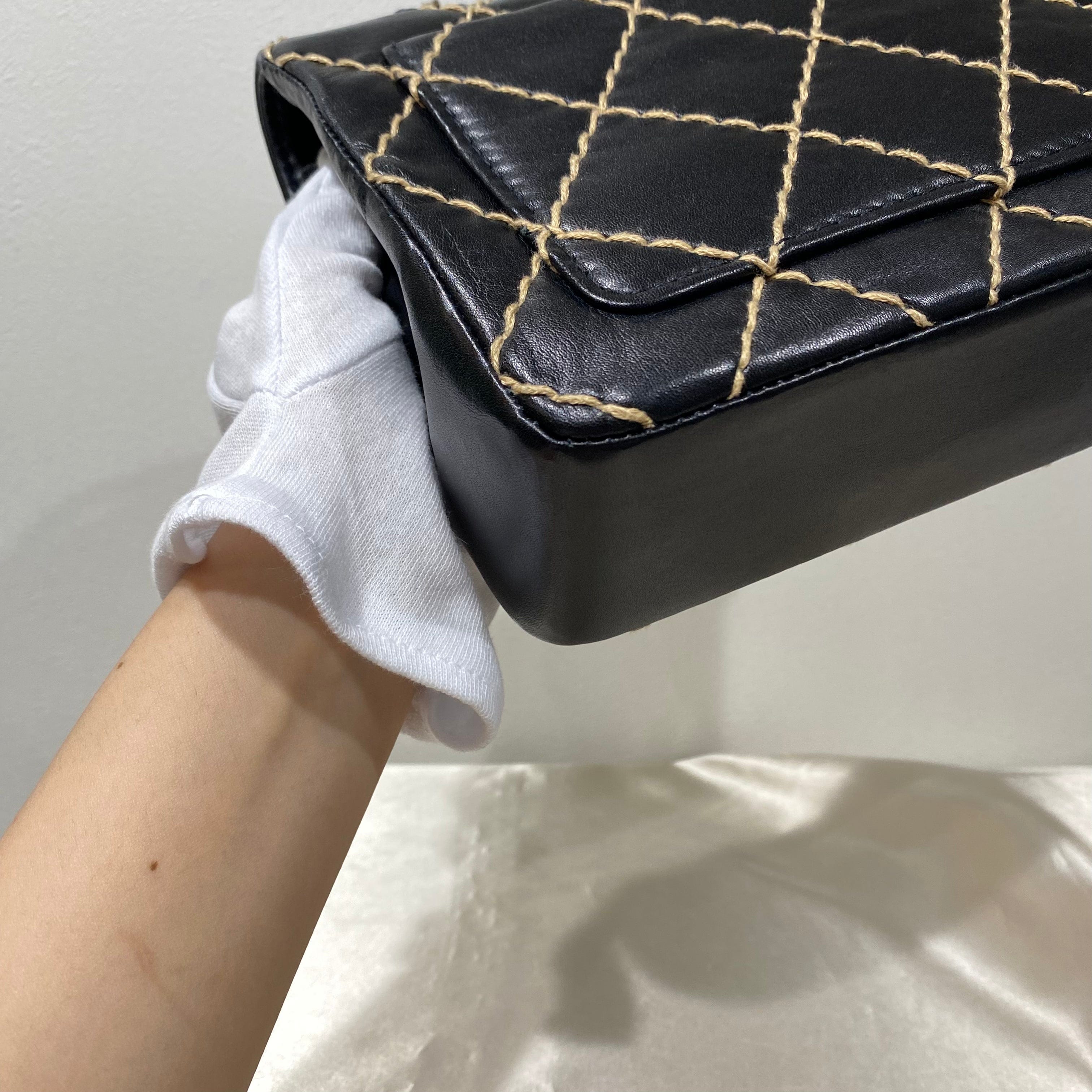 Chanel CHANEL VINTAGE WILD STITCH CHAIN SHOULDER BAG BLACK LAMB SKIN 90193508