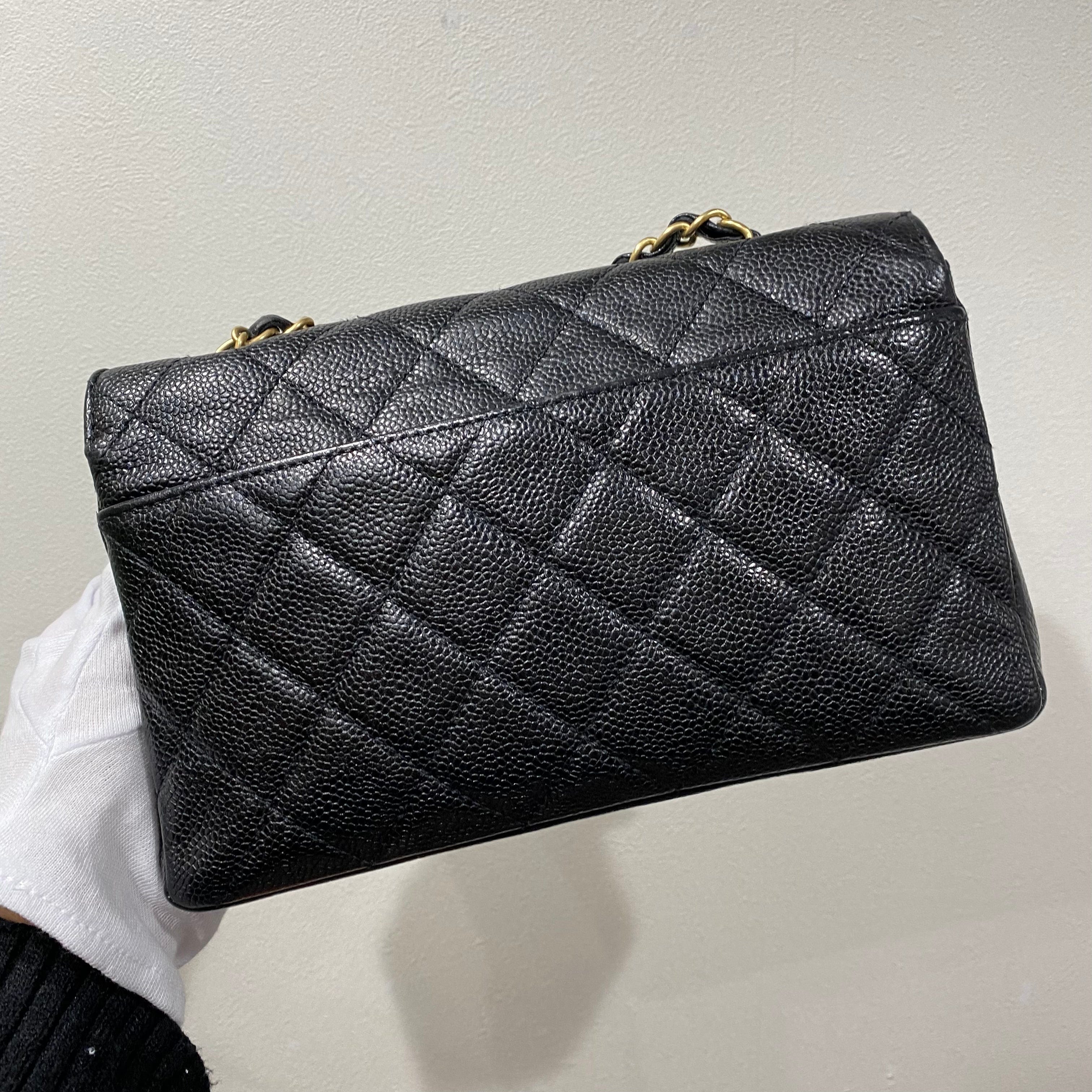 Chanel CHANEL VINTAGE WOOD FLAP CHAIN SHOULDER BAG BLACK CAVIAR SKIN 90213611