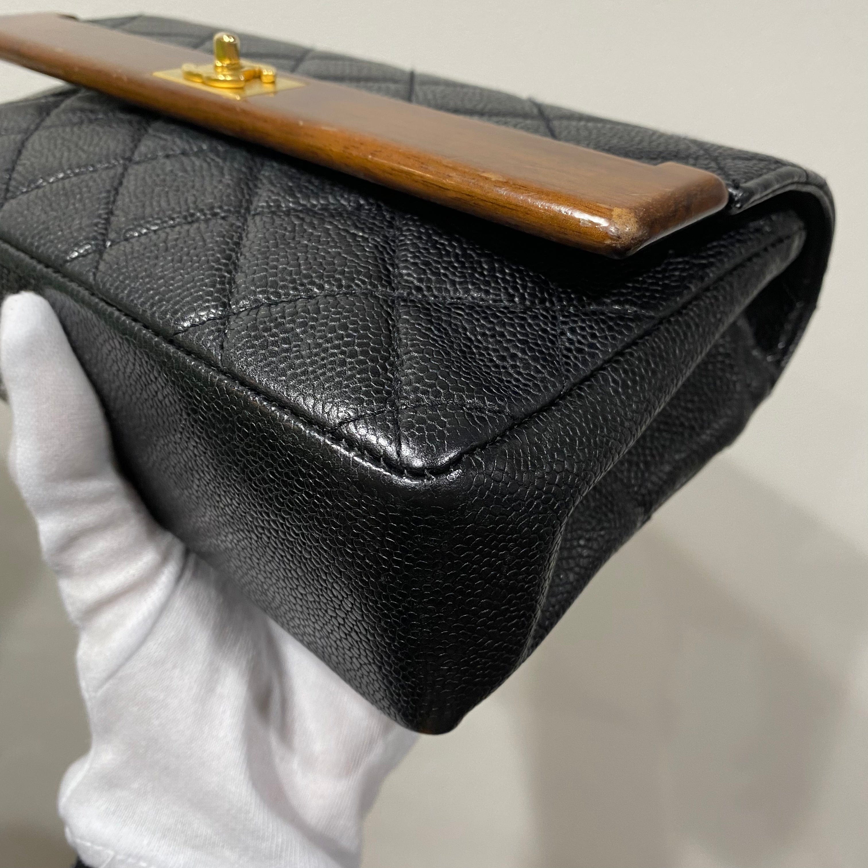 Chanel CHANEL VINTAGE WOOD FLAP CHAIN SHOULDER BAG BLACK CAVIAR SKIN 90213611