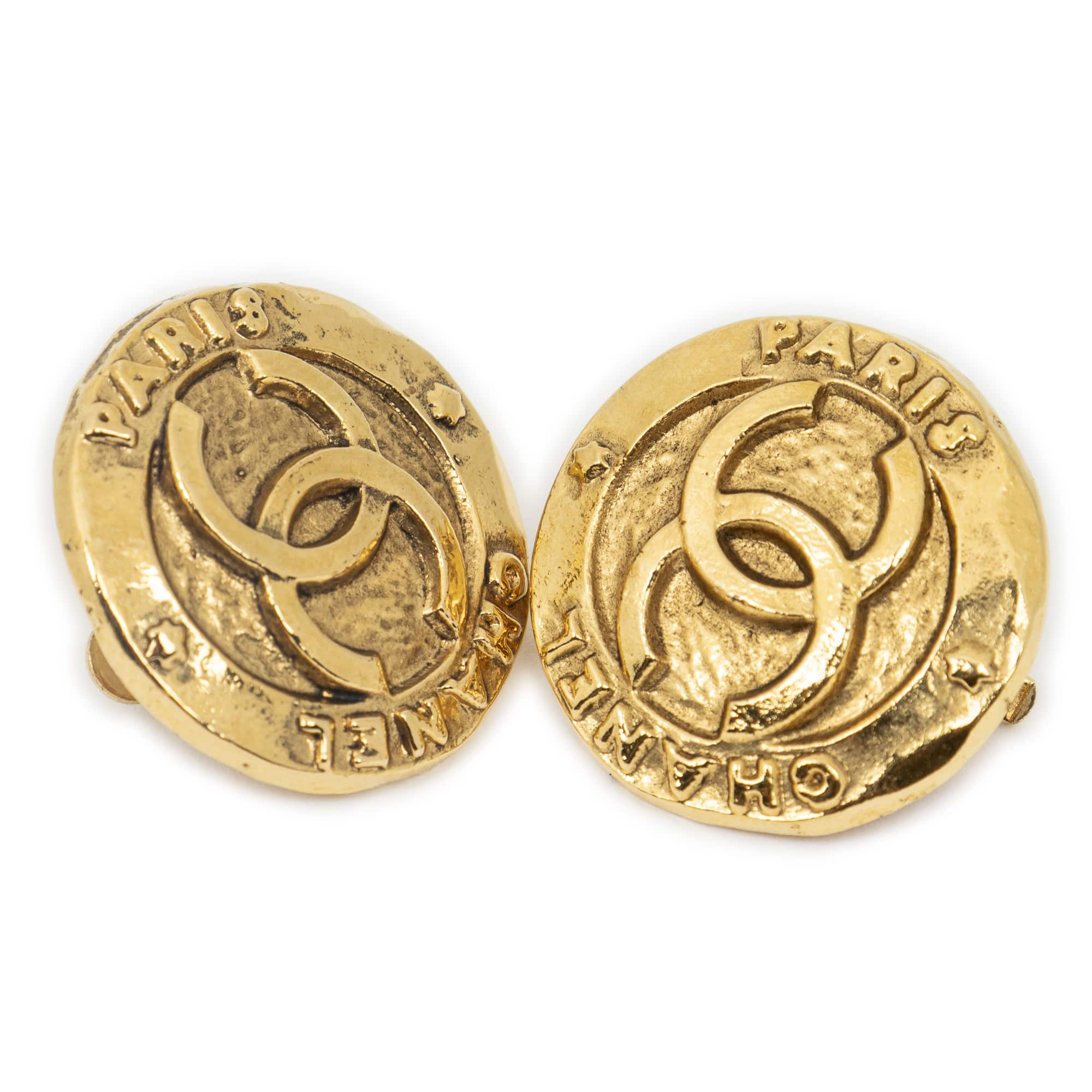 Chanel Chanel Gold Stainless Steel without Nickel CC Round Clip On Earrings ABC5774