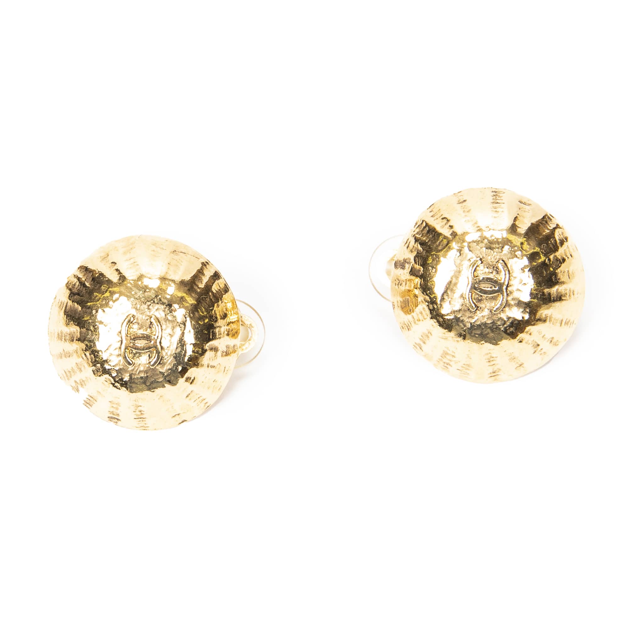 Chanel Chanel Gold Stainless Steel without Nickel CC Round Clip On Earrings ABC6563