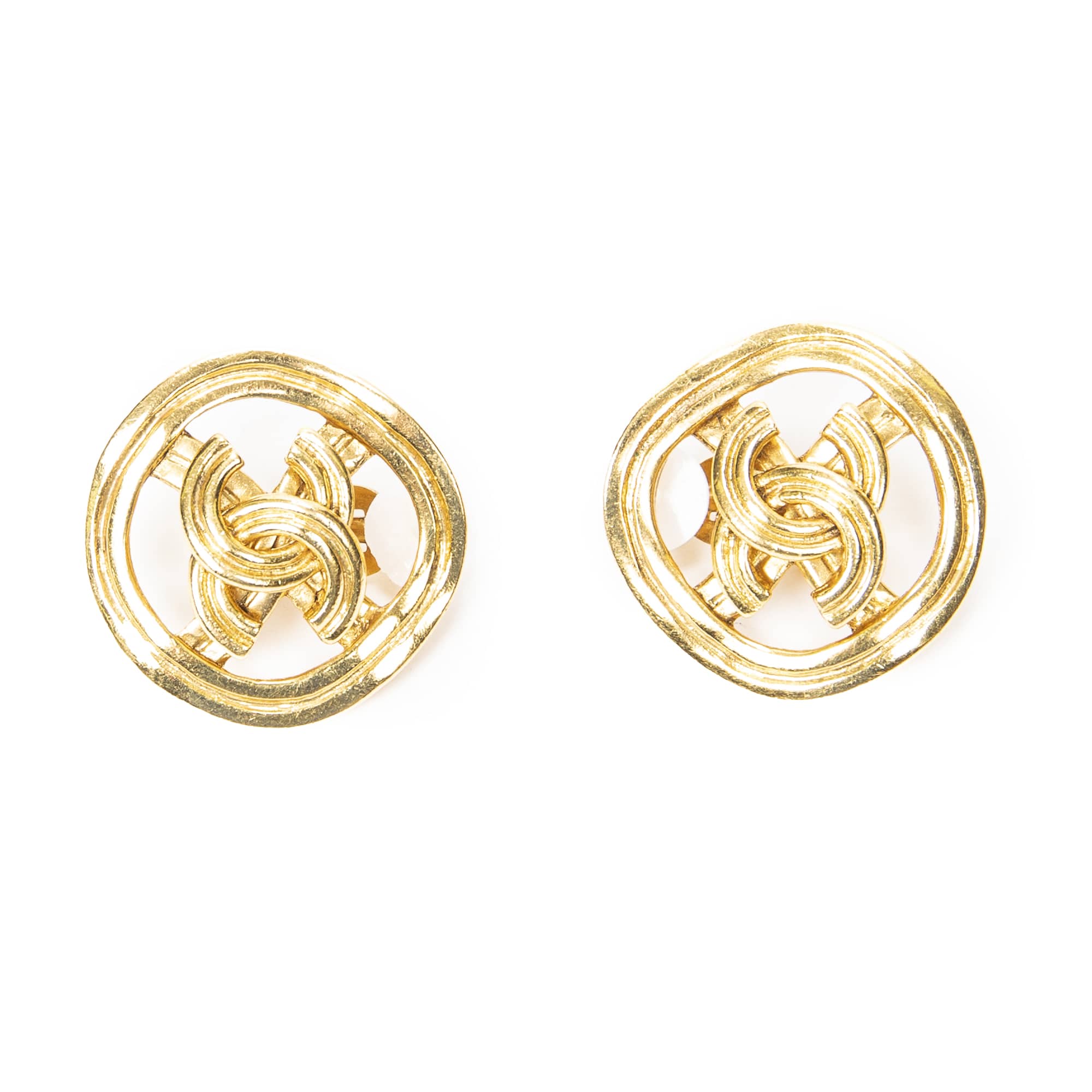 Chanel Chanel Gold Stainless Steel without Nickel CC Round Clip On Earrings ABC6573