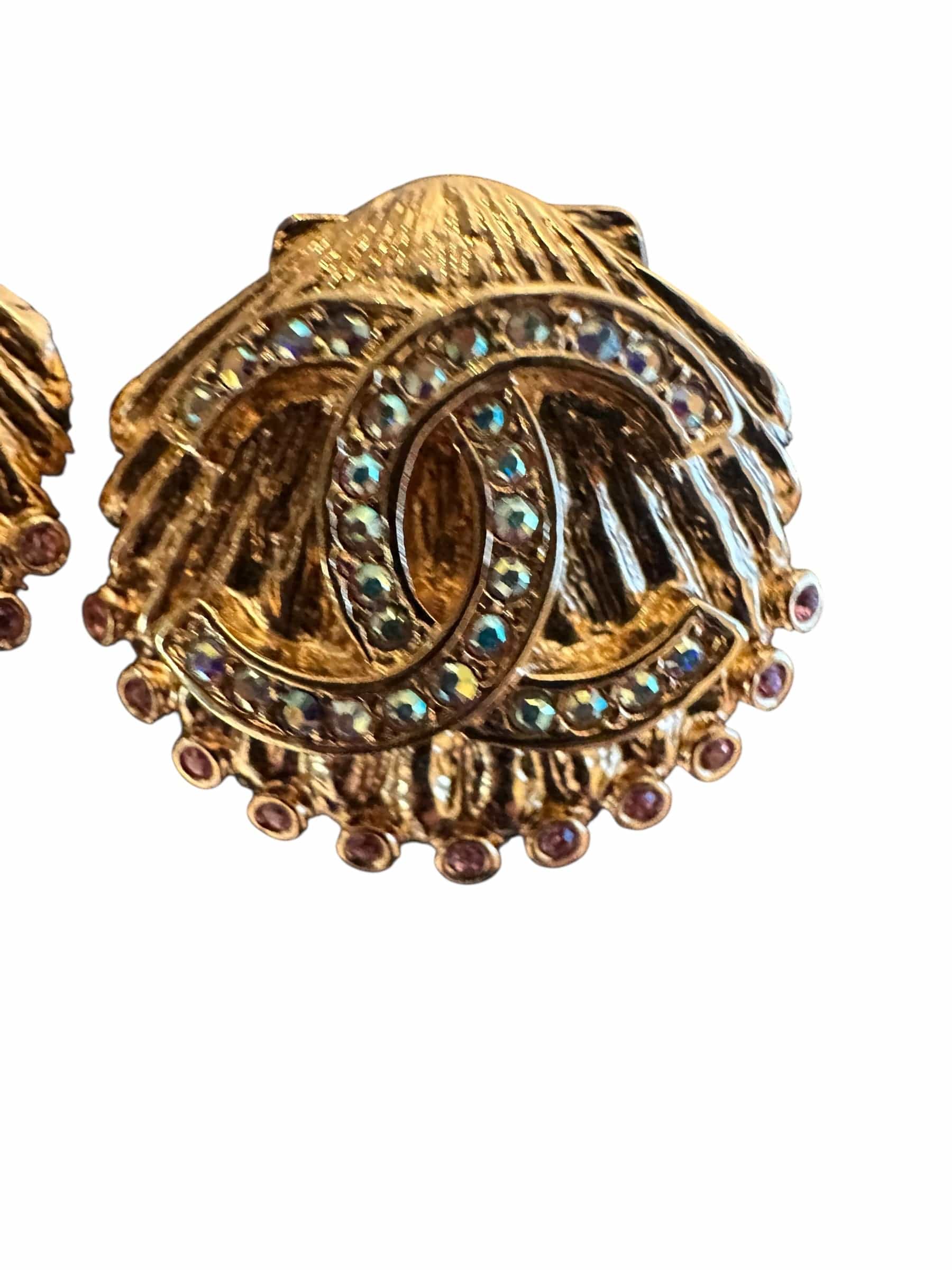 Chanel Chanel Shell Earrings 23C