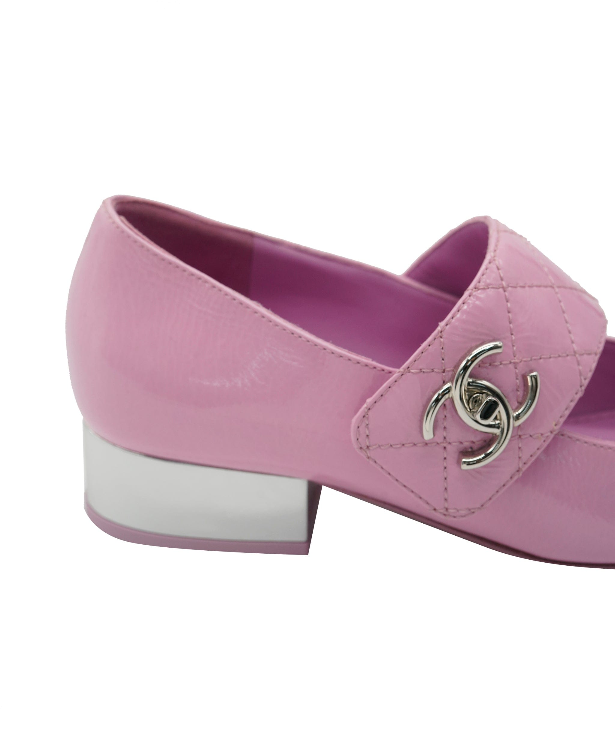 Chanel Chanel Pink Patent CC Turnlock Ballerina Heels 35 ALC2658