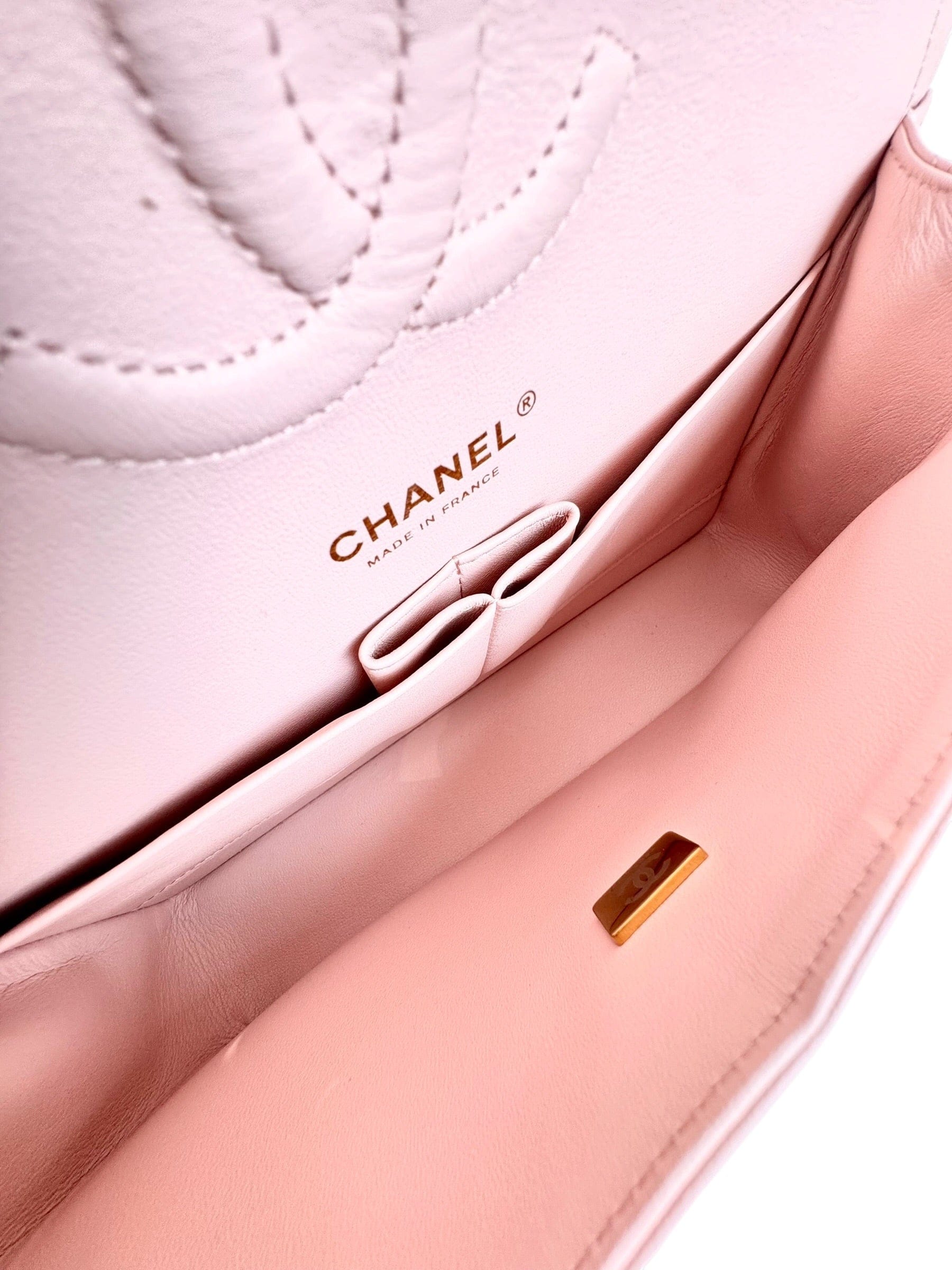Chanel Chanel Classic Flap Medium Light Pink GHW Bag