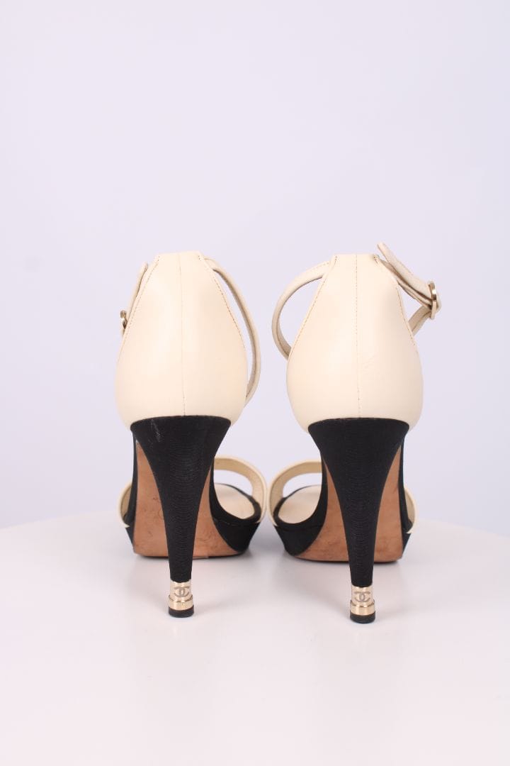 Chanel Chanel Ankle Strap Heels Cream/ Black 39.5