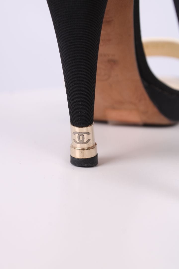 Chanel Chanel Ankle Strap Heels Cream/ Black 39.5