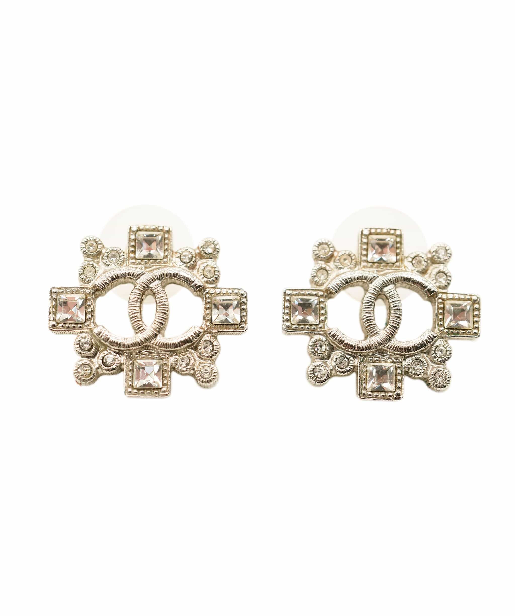 Chanel Chanel 2015 Silver Tone Crystal CC Stud Earrings ALC2303