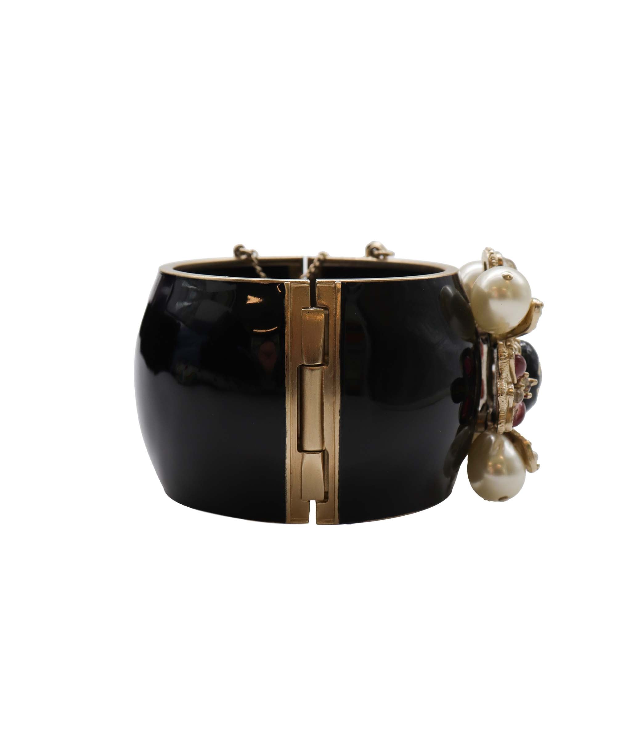 Chanel Chanel Bracelet WA5037 Black DXBS2307