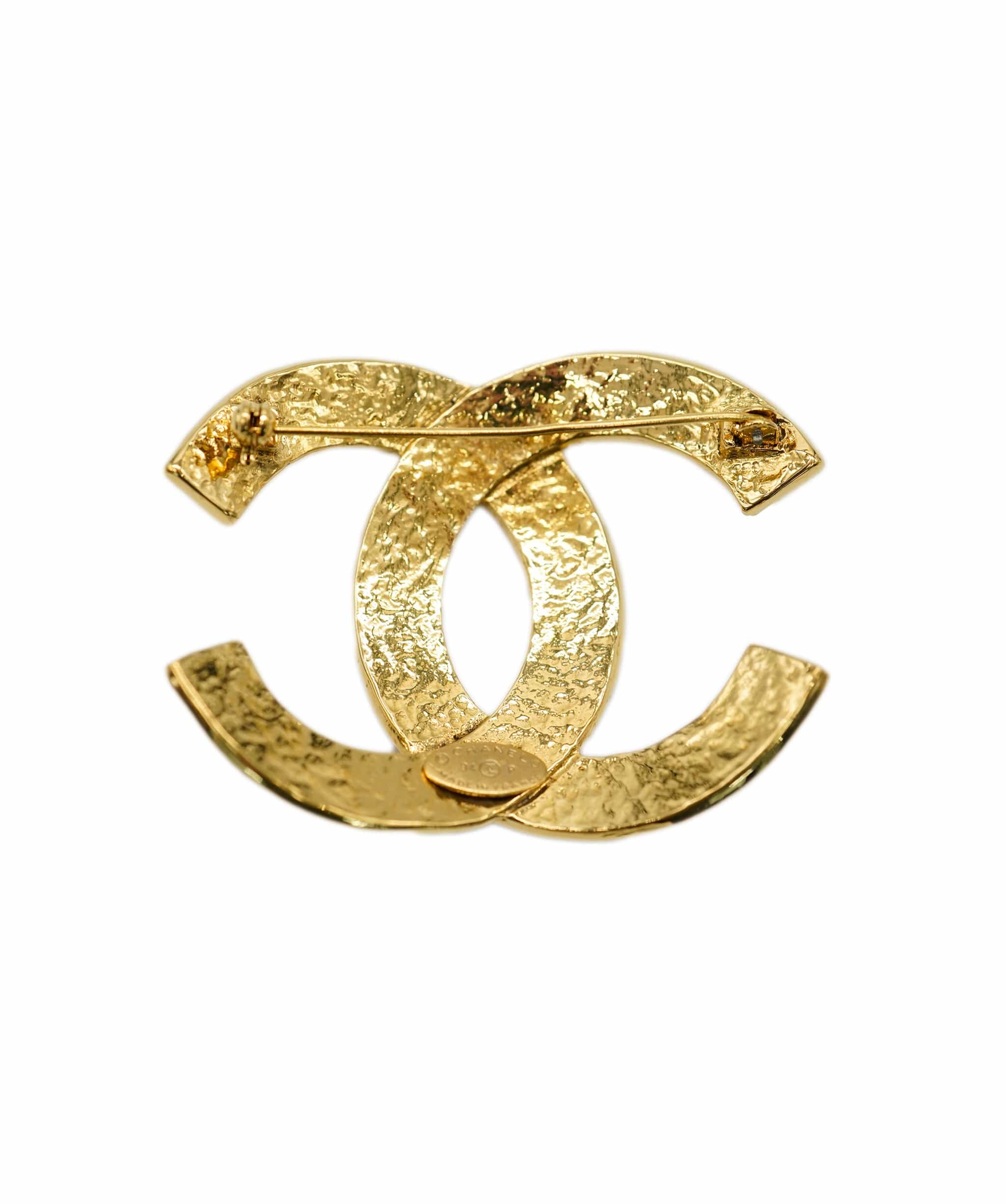 Chanel Chanel XL gold vintage brooch - coming with unoriginal box - AJC0730