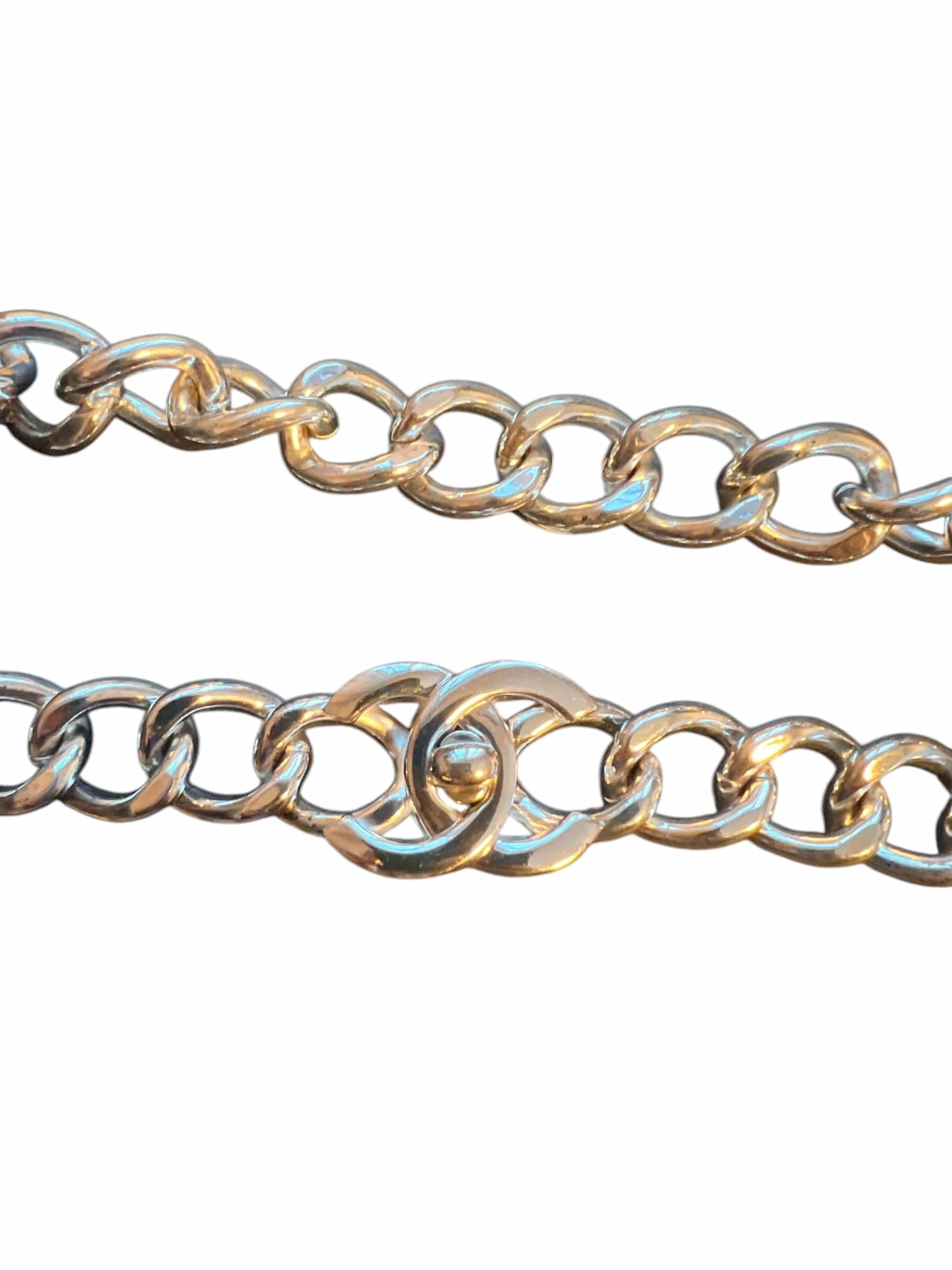 Chanel Silver Chanel Turnlock Choker DXBK0162
