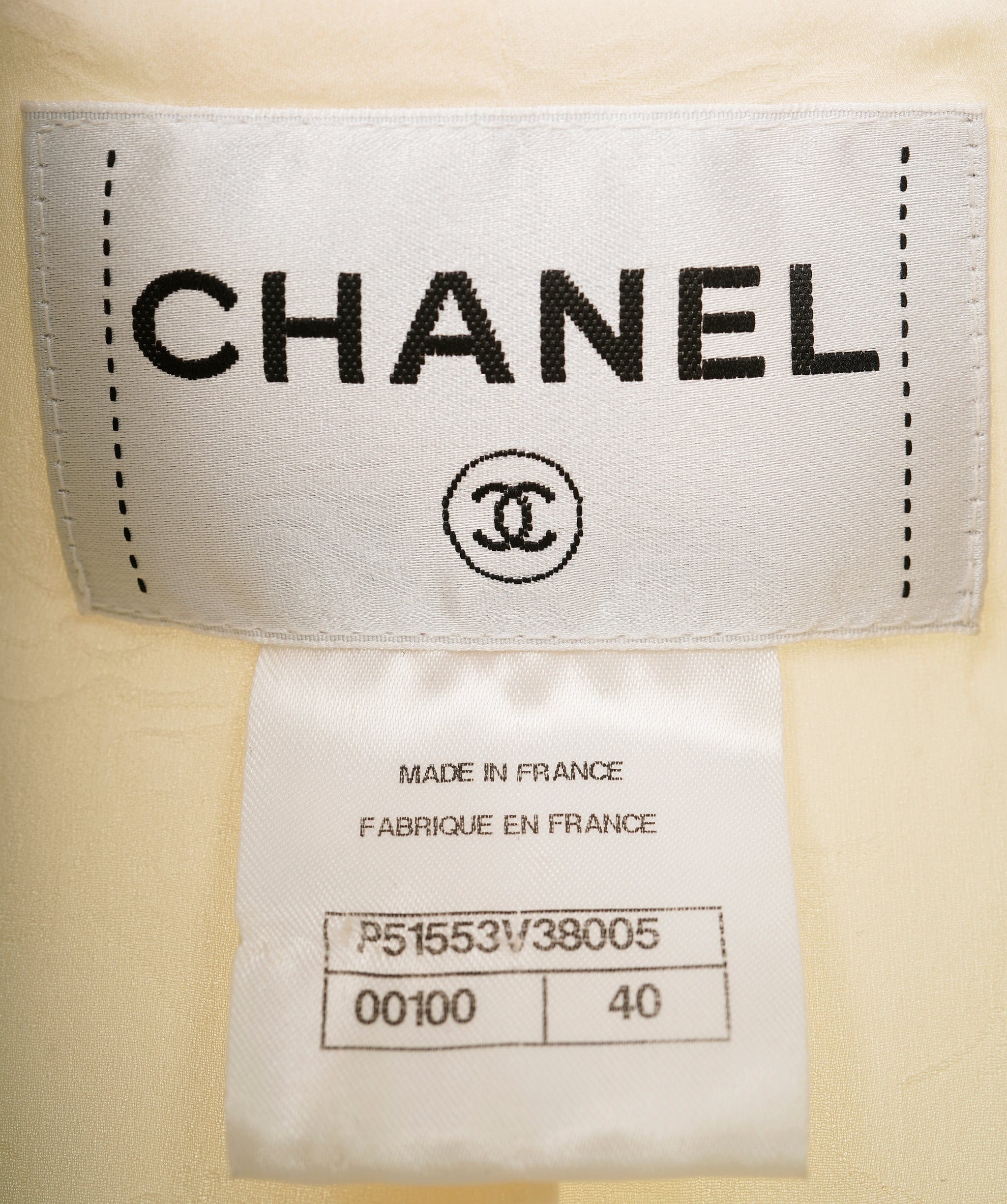 Chanel Chanel 2015 White Cotton CC Ribbed Blazer Jacket FR40 AGC2202