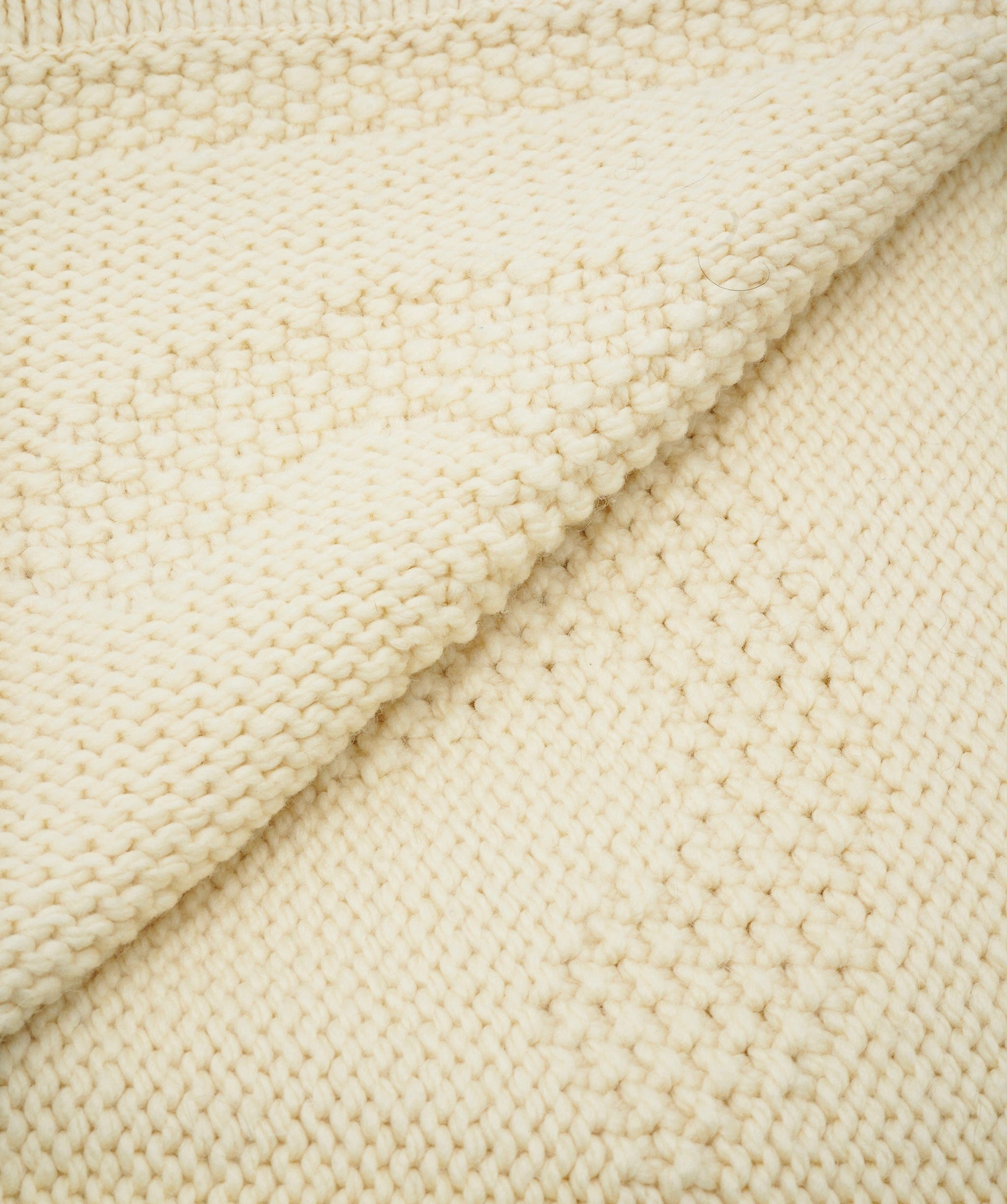 Chanel Chanel Beige Logo Knit Scarf ALC2999