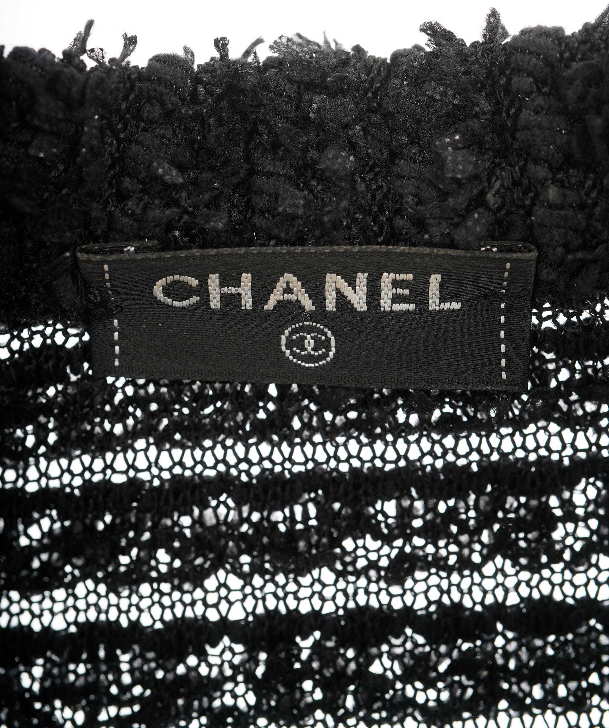 Chanel Chanel black boucle tank top with pearl buttons AVC2119