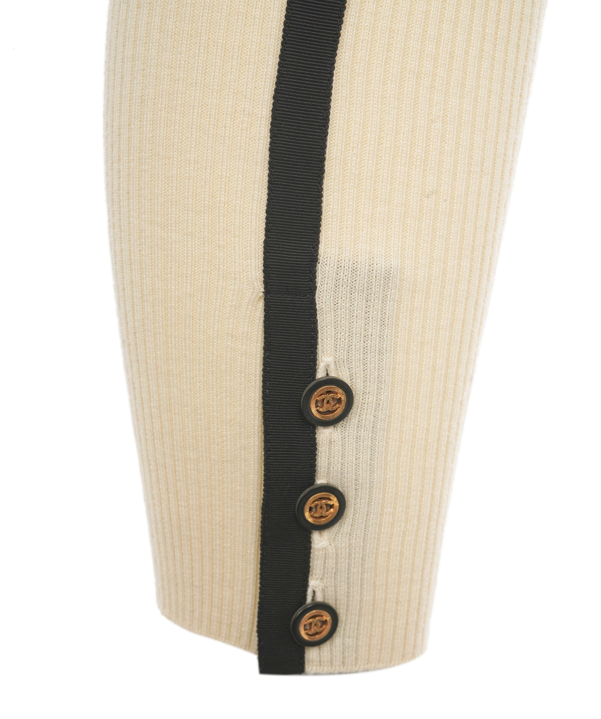 Chanel Chanel CC Buttons Knit Jacket & Pants Set Cream ASL10612