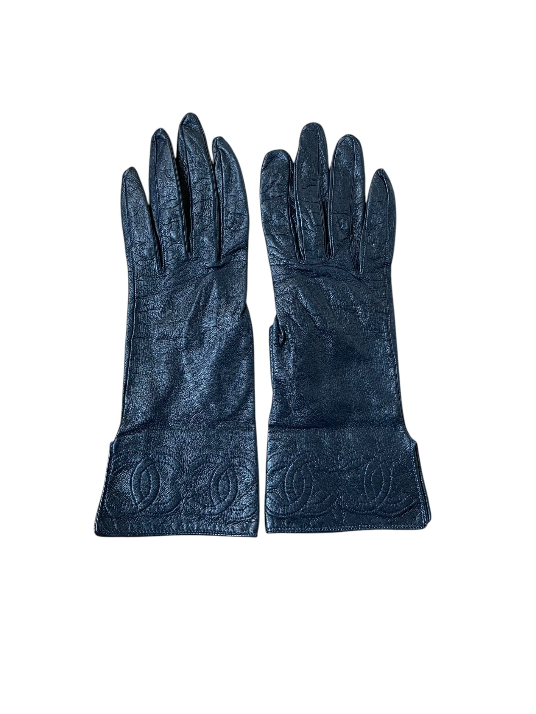 Chanel Chanel CC Leather Gloves Navy DXBK0150