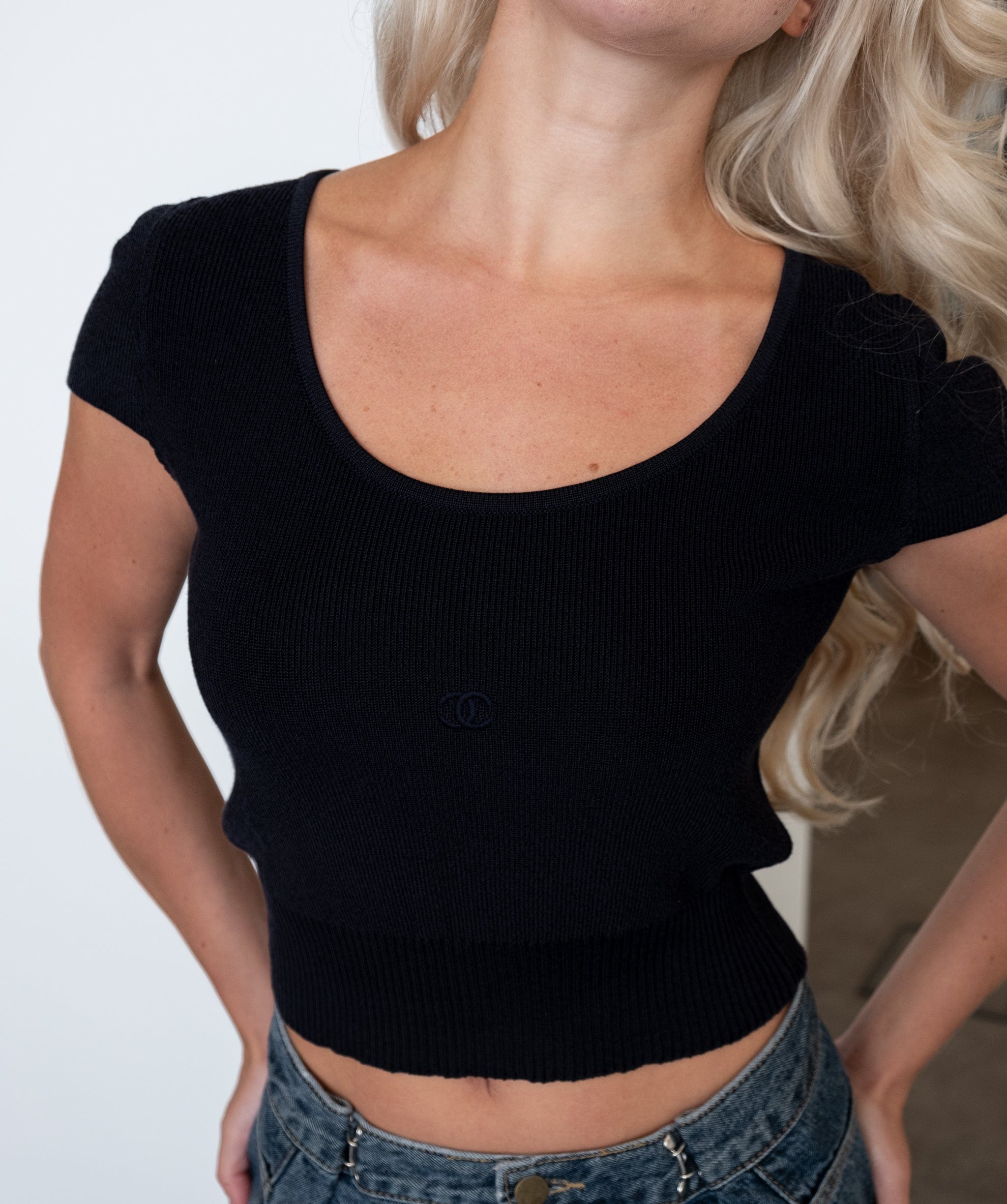 Chanel CHANEL Cropped Knit - DXBS0501