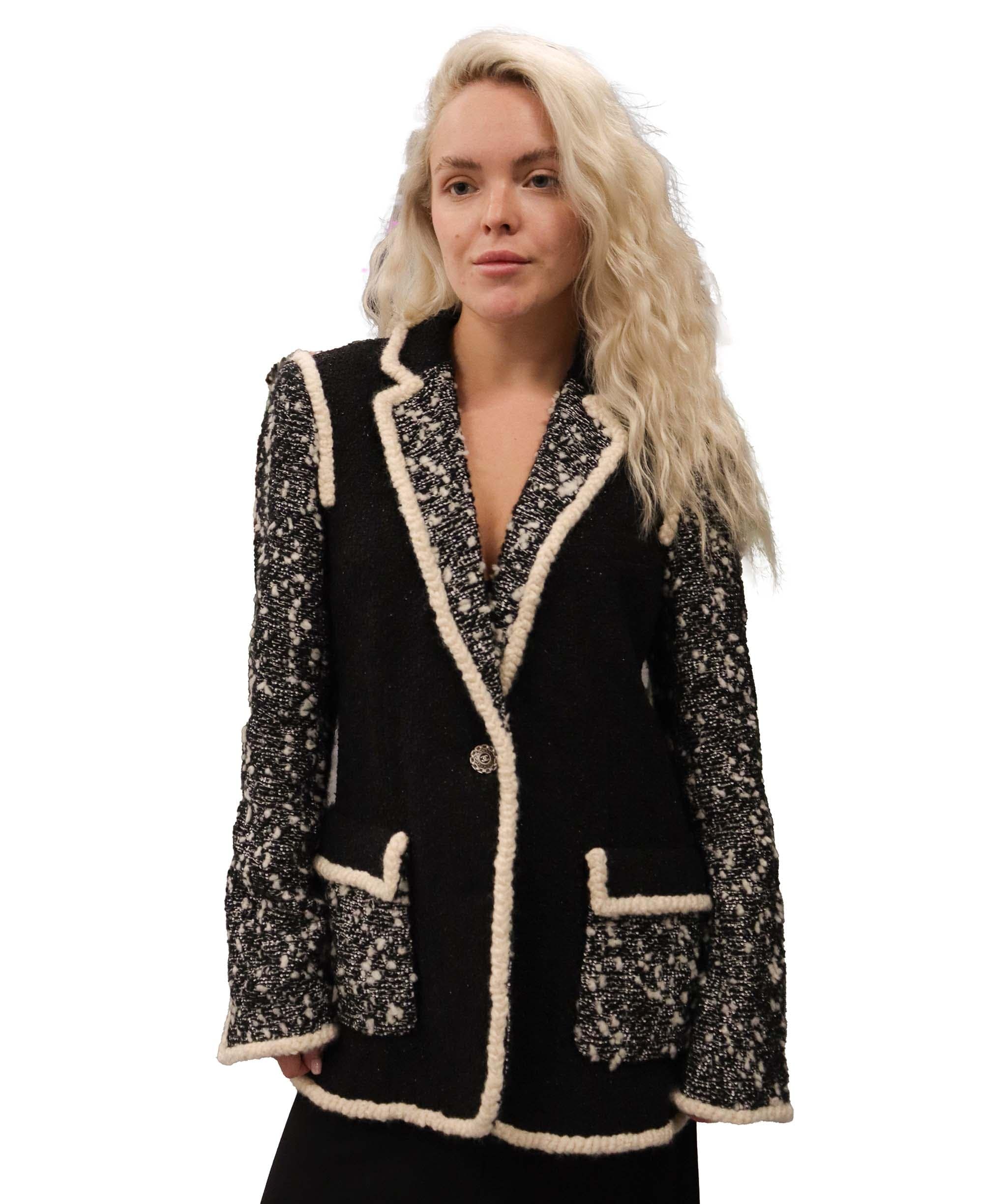 Chanel Chanel Jacket WW42432 DXBS2668