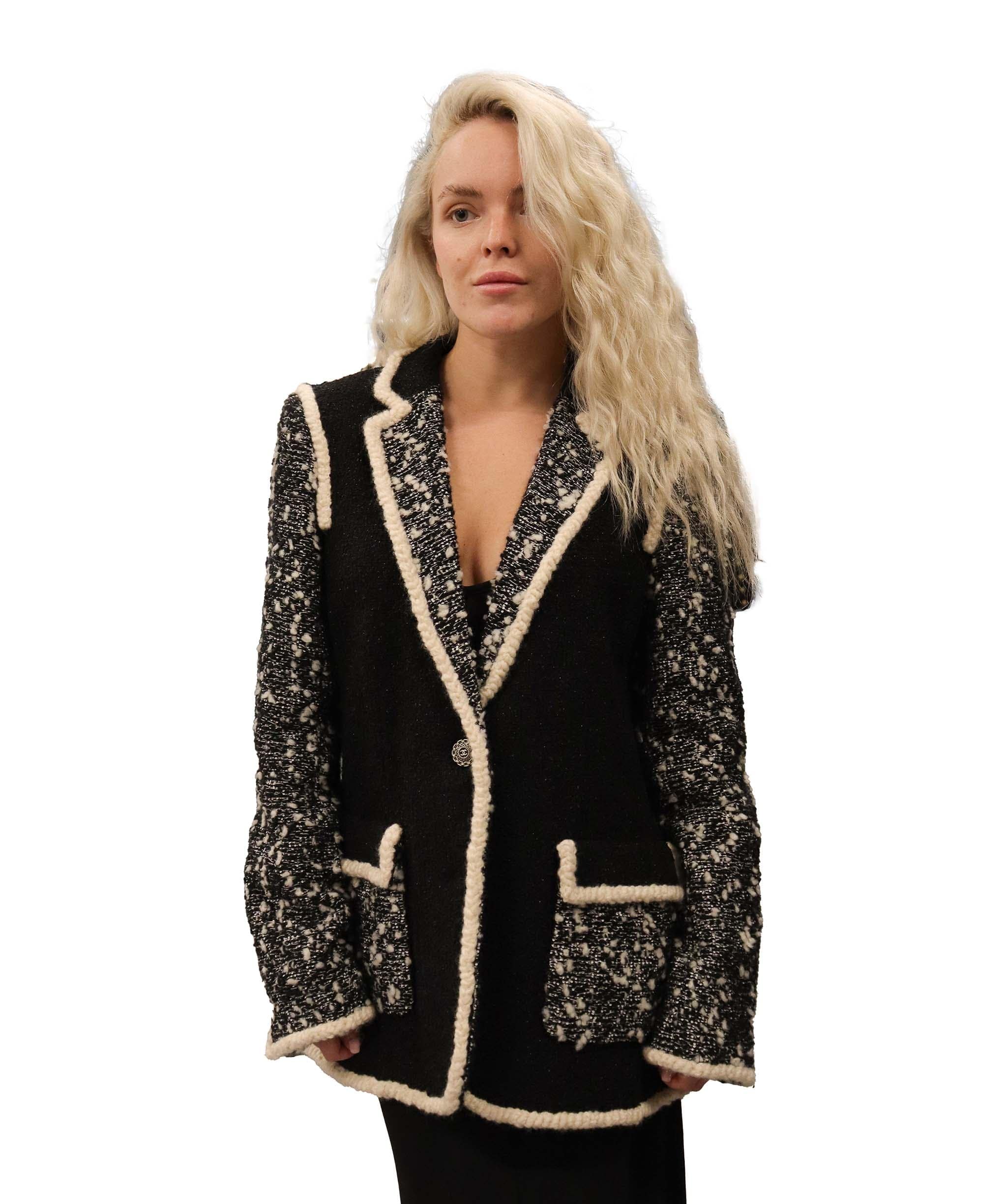 Chanel Chanel Jacket WW42432 DXBS2668