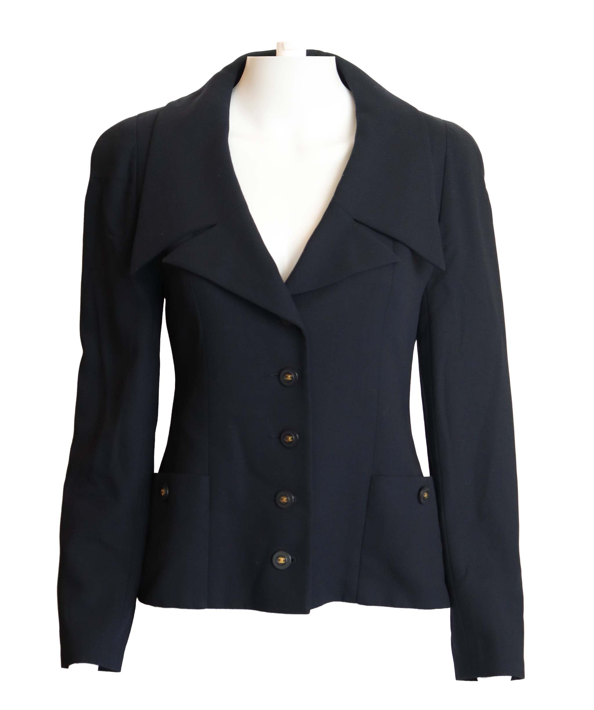 Chanel CHANEL NAVY WOOL JACKET 38 DXBK0292