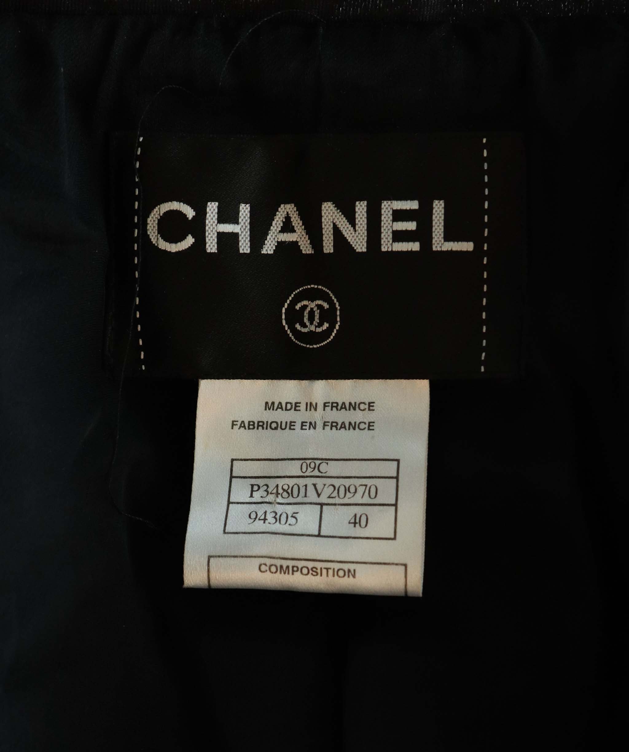 Chanel Chanel Runway Look #2 from the Cruise 2009 Paris-Miami Runway ASL10979