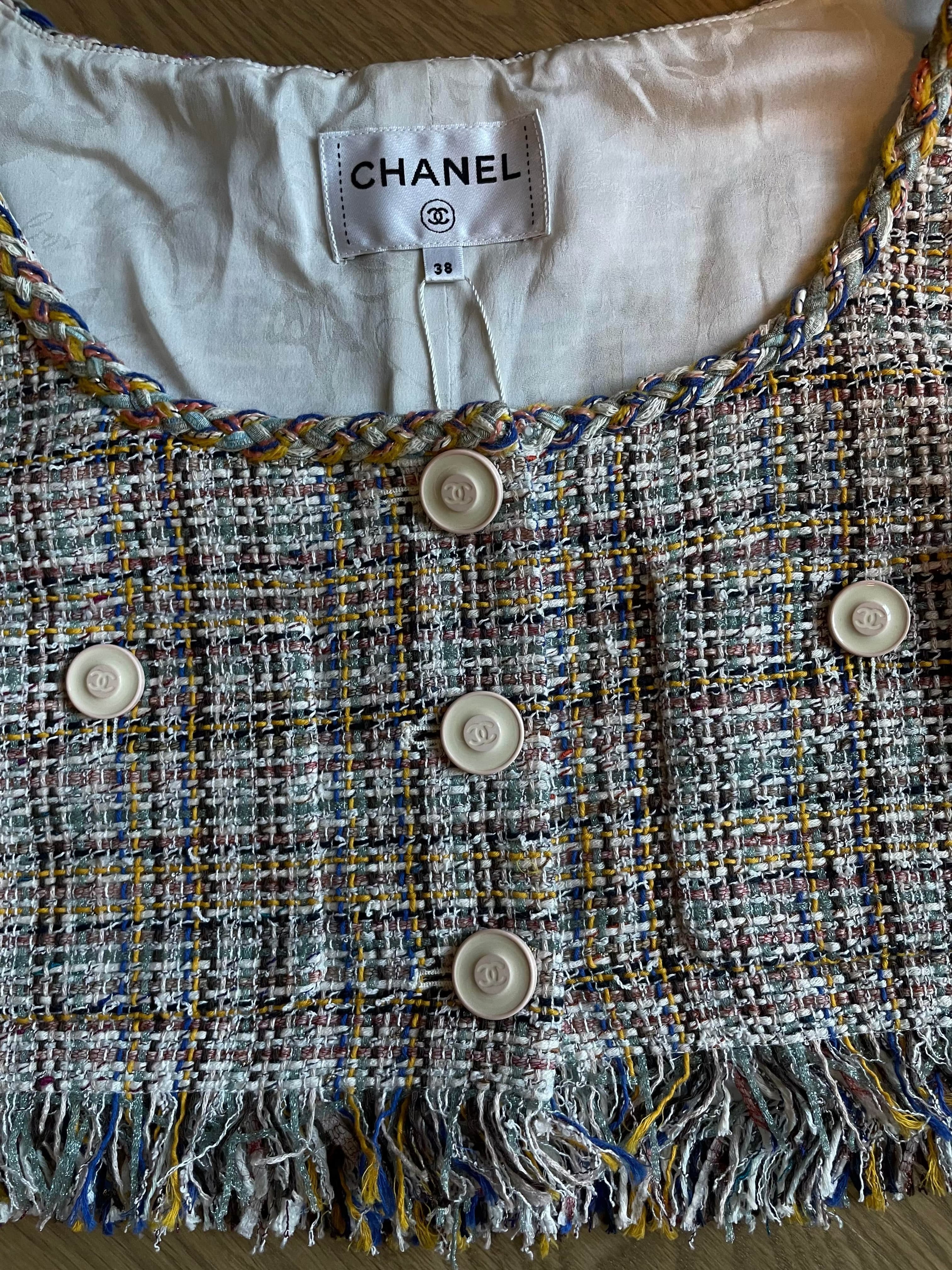 Chanel CHANEL Tweed Fringe Chanel Cropped Vest DXBK0588