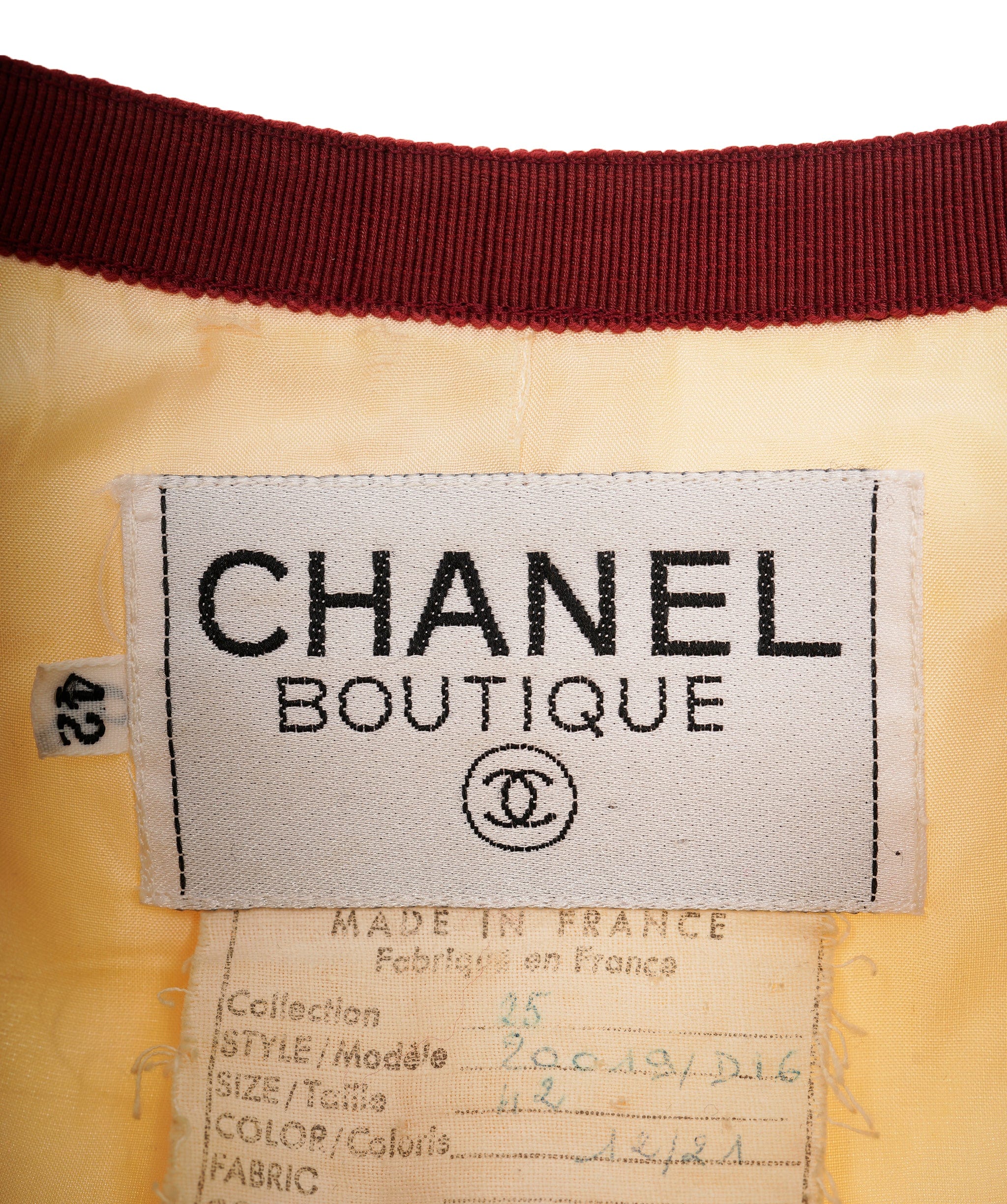 Chanel Chanel Vintage 1980's Burgundy Trim Suiting Jacket AKL0064