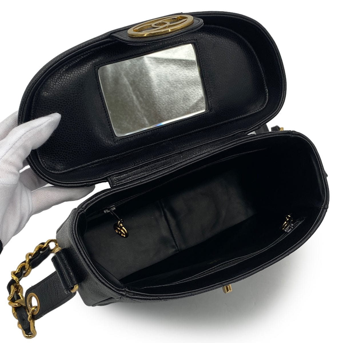 CHANEL VINTAGE CHANEL CHEVRON CHAIN SHOULDER BAG BLACK CAVIAR SKIN GOLD HARDWARE 90325341