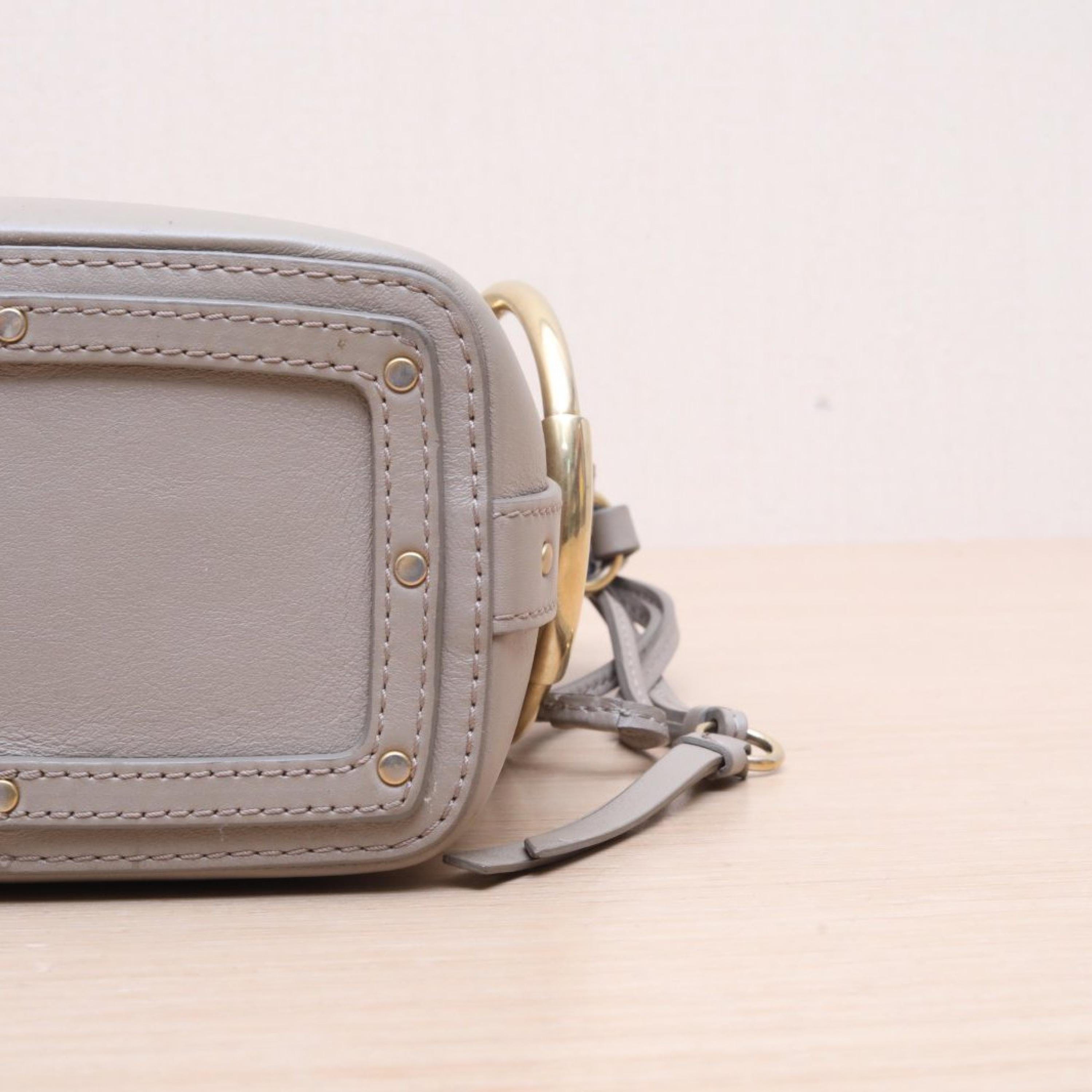 Chloe Chloe Elephant Grey Leather C Gold Buckle Roy Bucket Bag Shoulder Bag
shoulder straps ALC3163