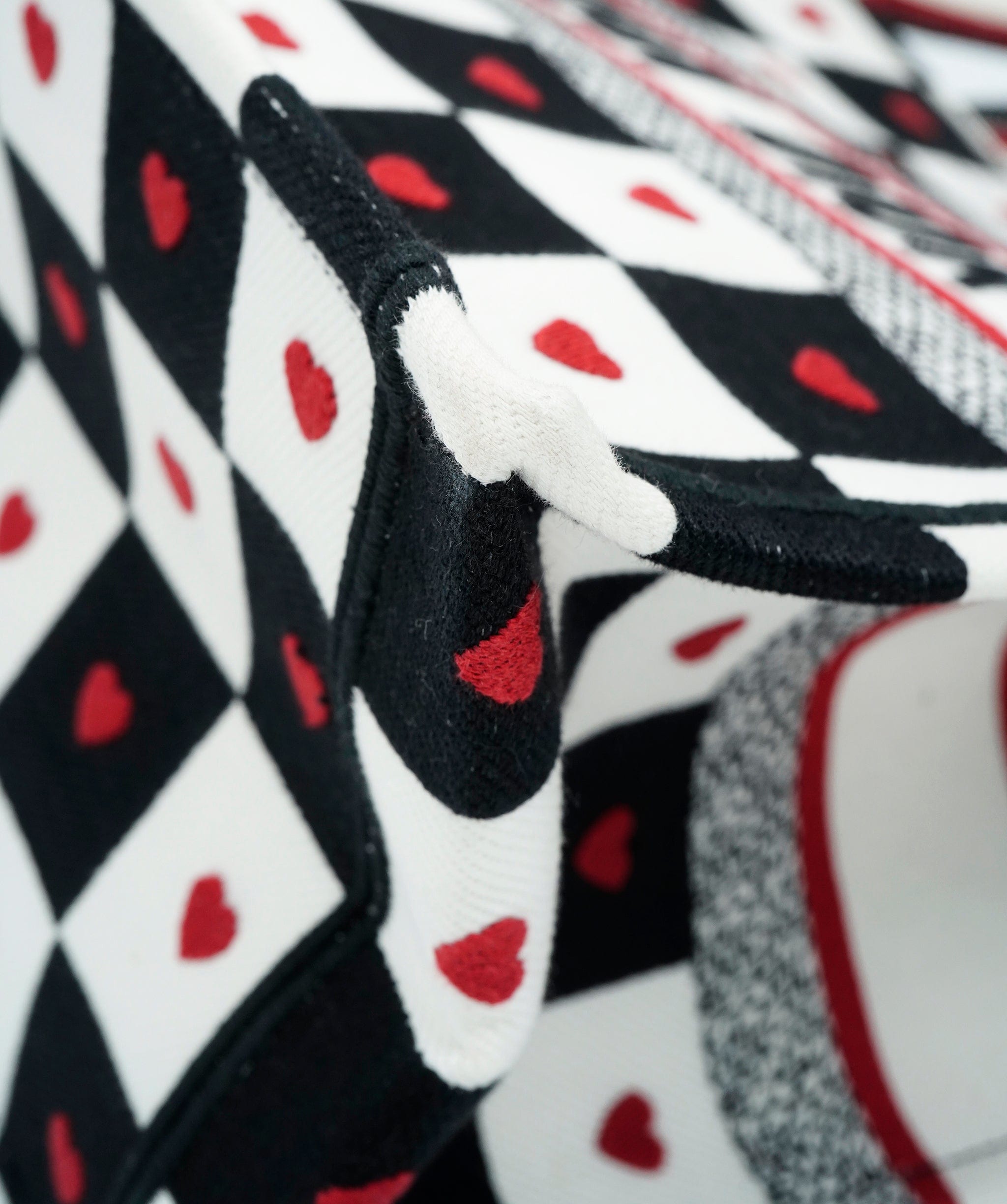 Christian Dior Christian Dior DiorAmour small book tote - AJC0928