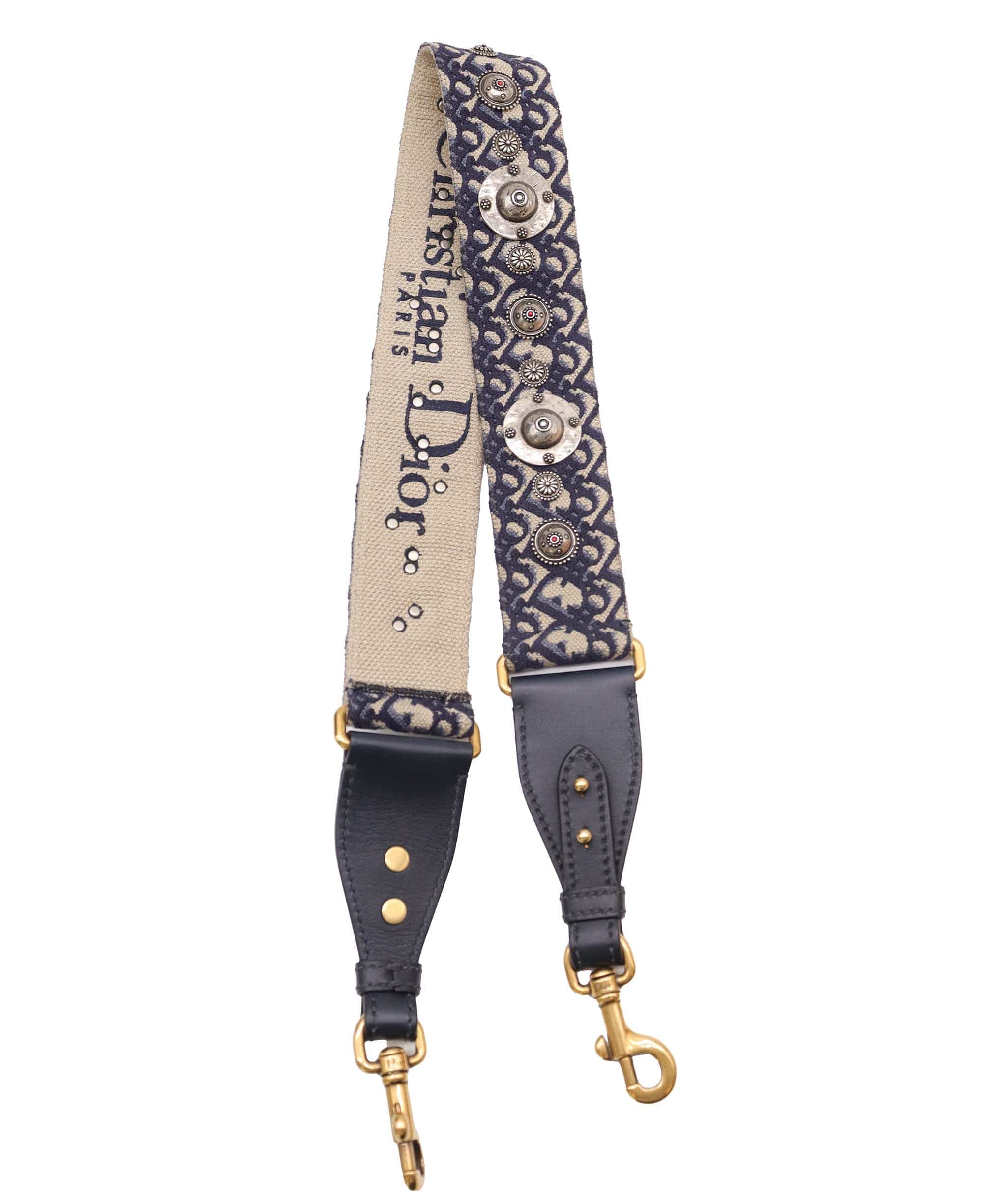 Christian Dior Dior Bag AGC3005