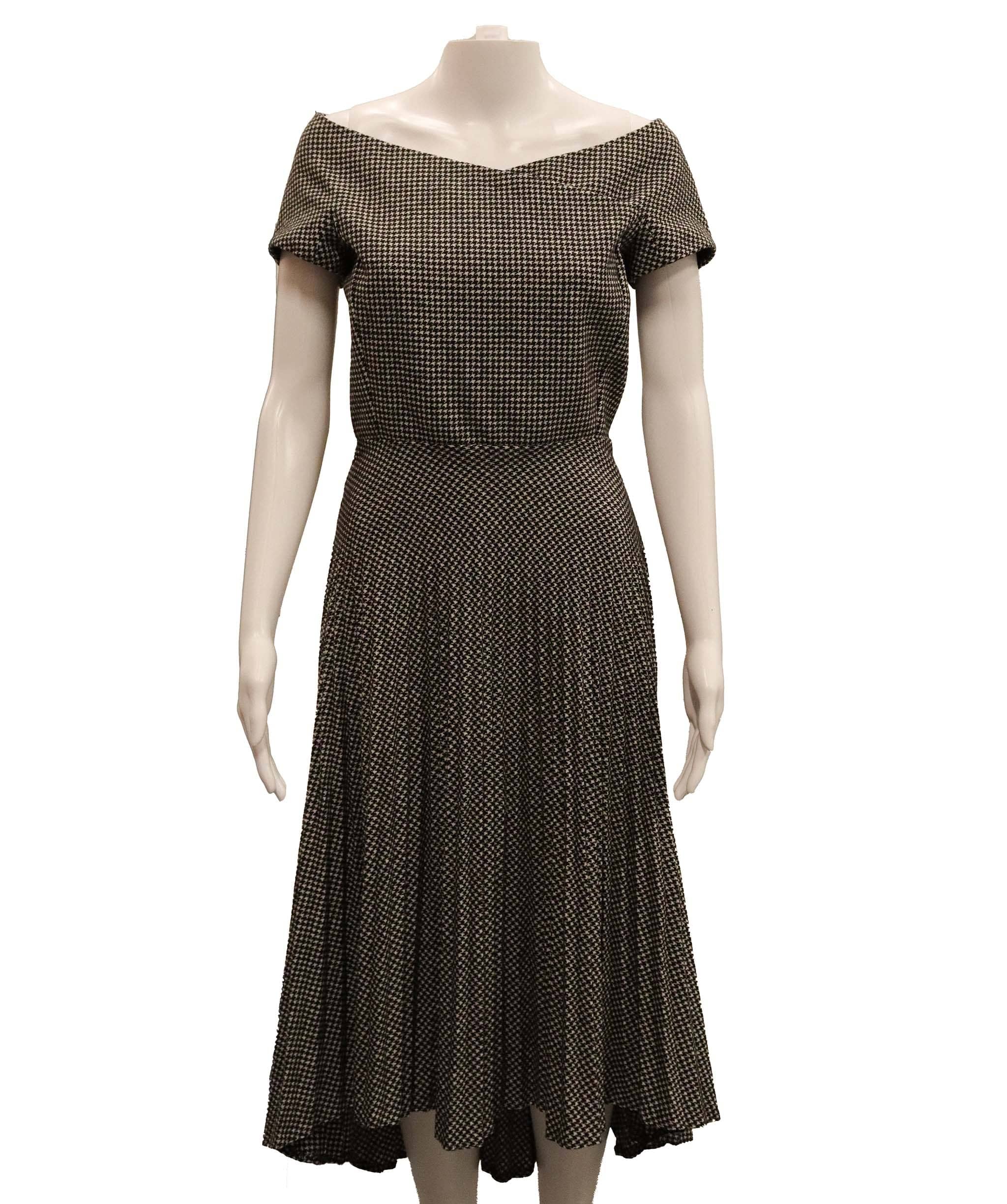 Christian Dior CHRISTIAN DIOR Houndstooth pleated dress AGC2969