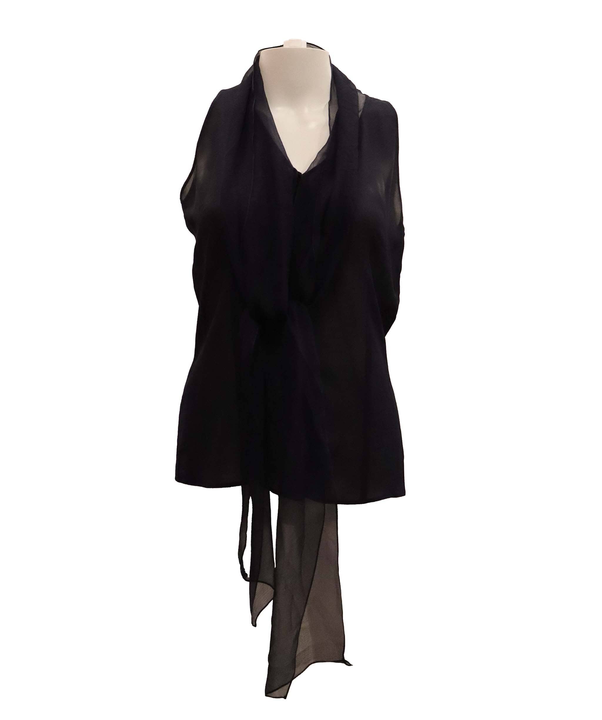 Christian Dior Christian Dior navy silk tank top blouse with bow AGC2617