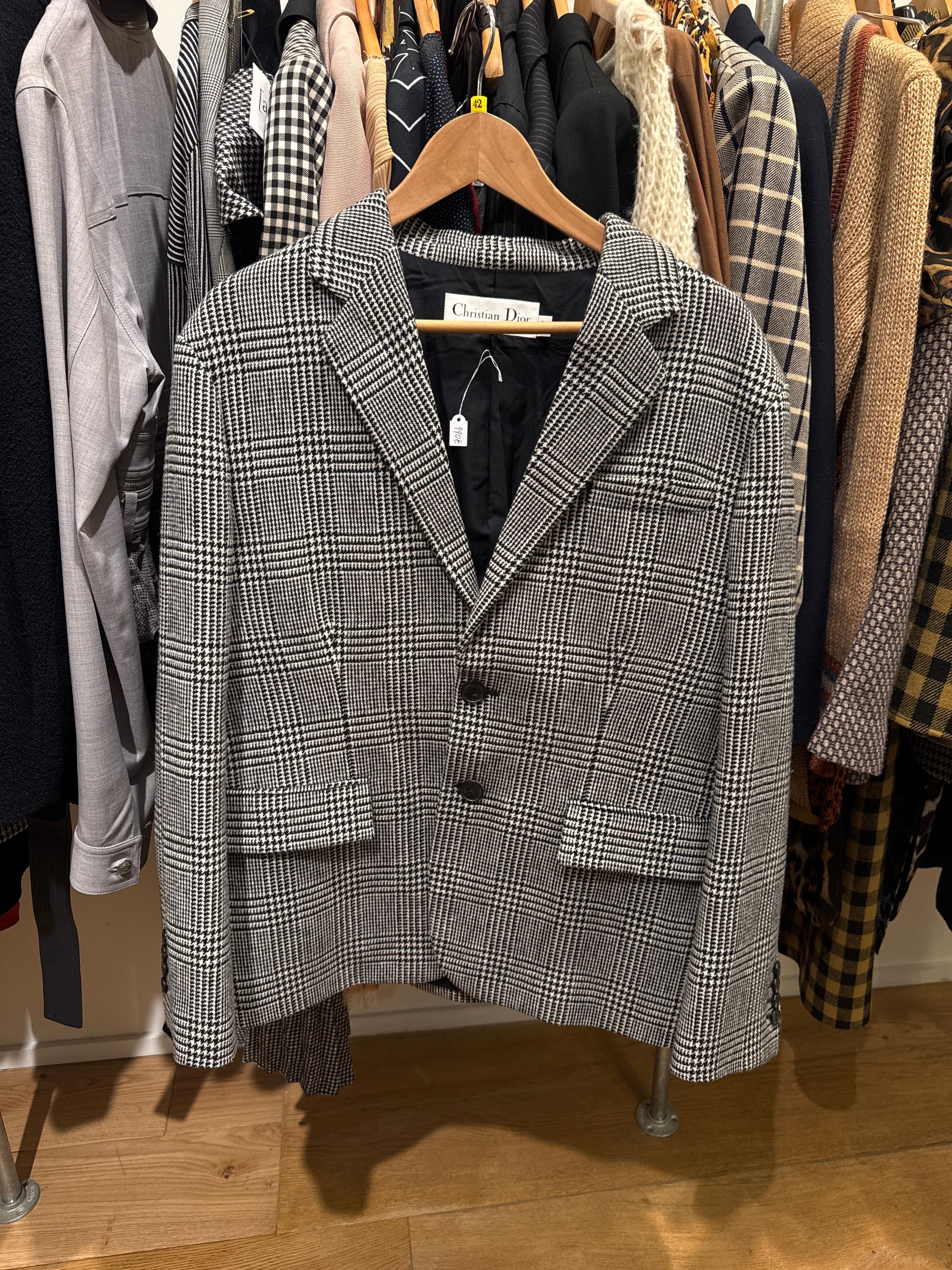 Christian Dior CHRISTIAN DIOR Oversize checked jacket AGC2304