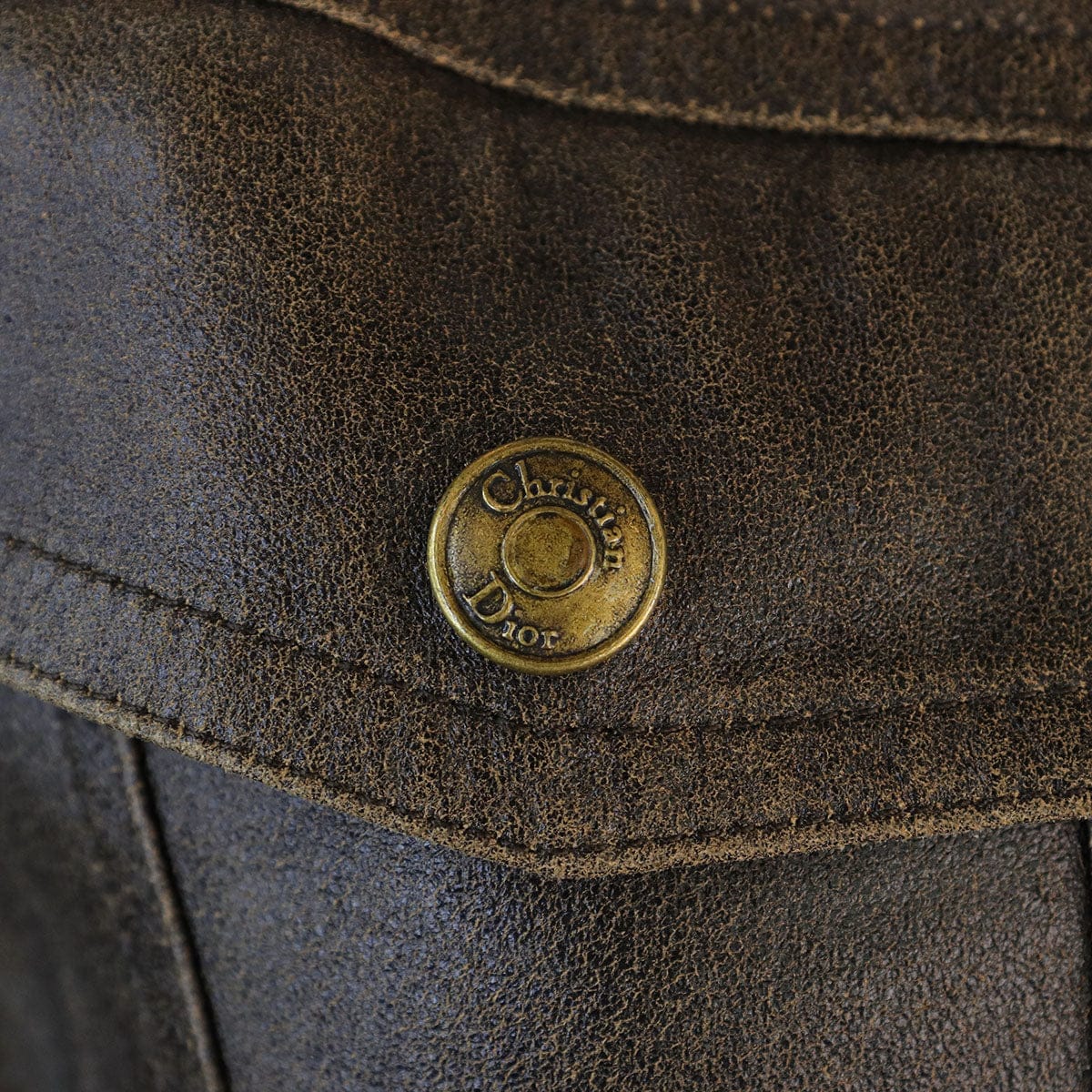 Christian Dior CHRISTIAN DIOR Short brown leather jacket AGC2951