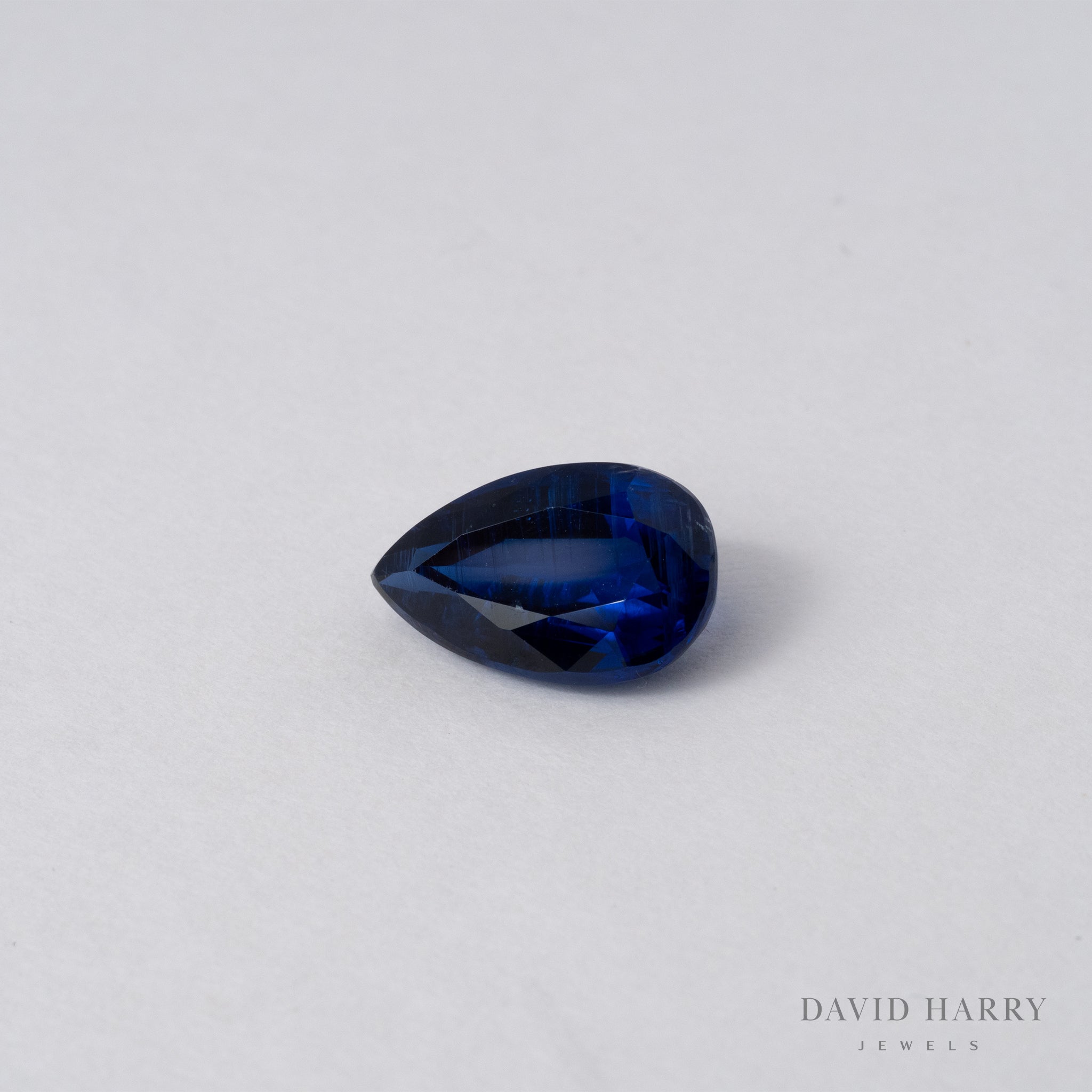 David Harry Jewels 4.95ct Kashmir Kyanite
