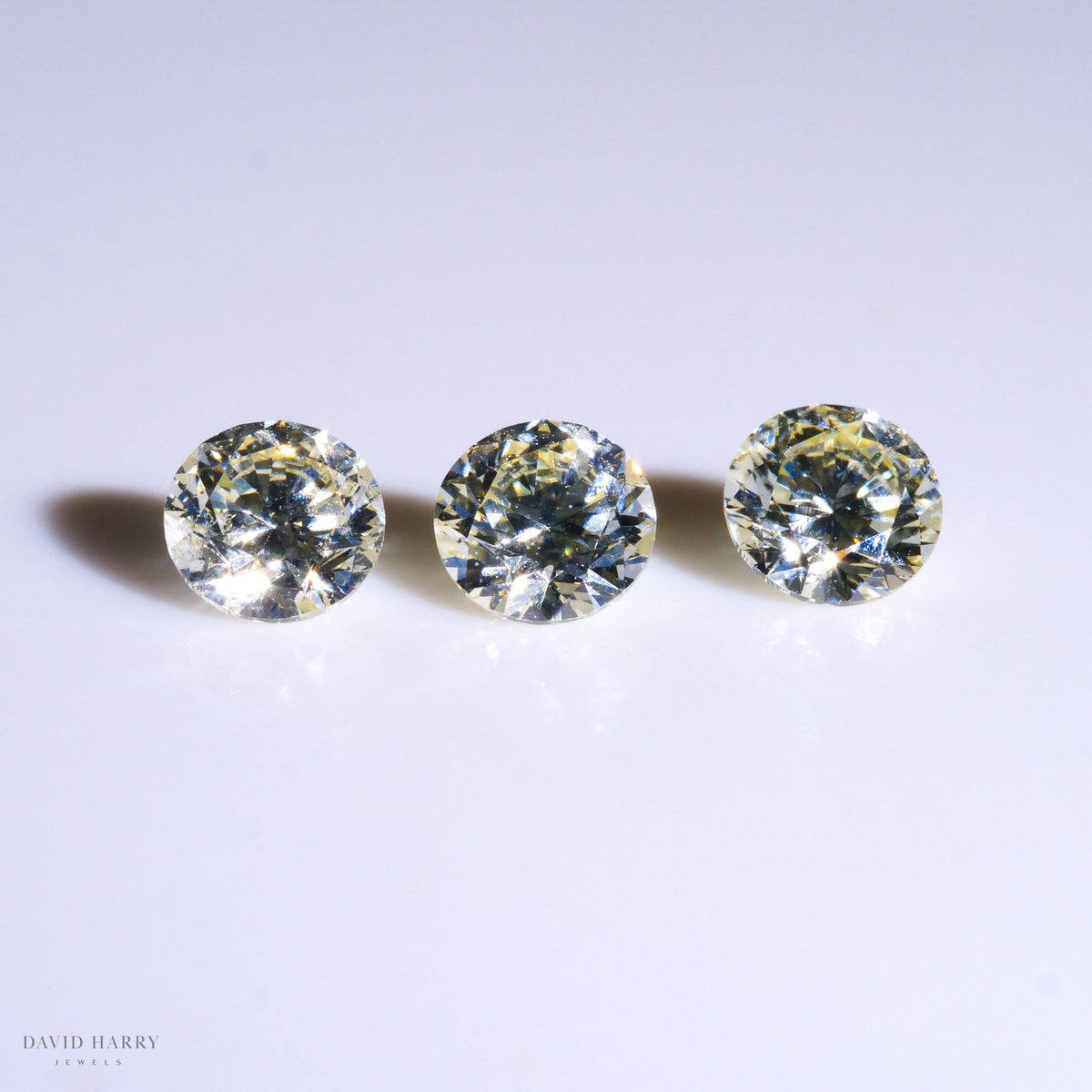 David Harry Jewels 0.86ct Ellendale Fancy Yellow Diamond Trio (4.1mm)