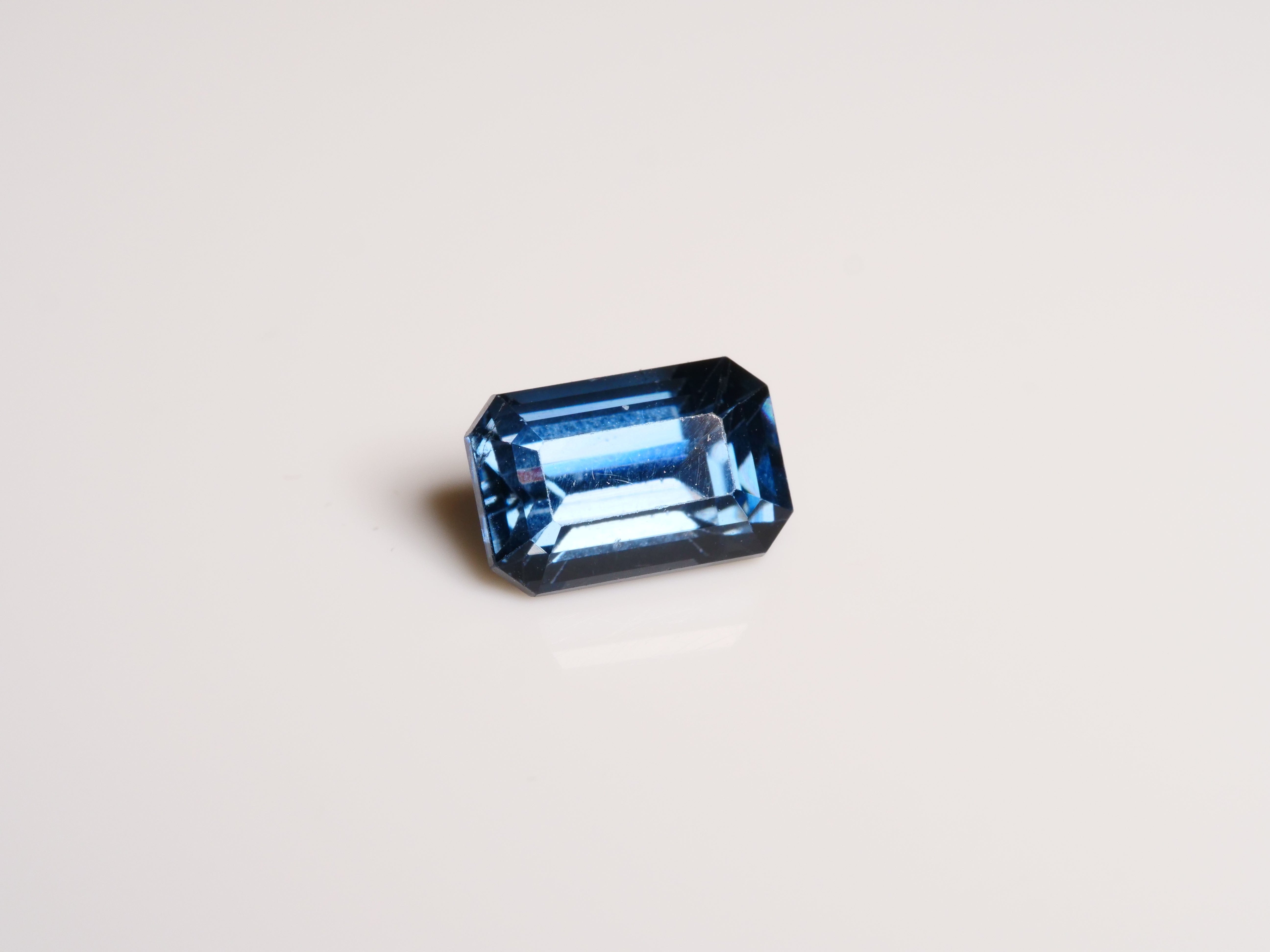 David Harry Jewels 1.75ct Mahenge Cobalt Blue Spinel