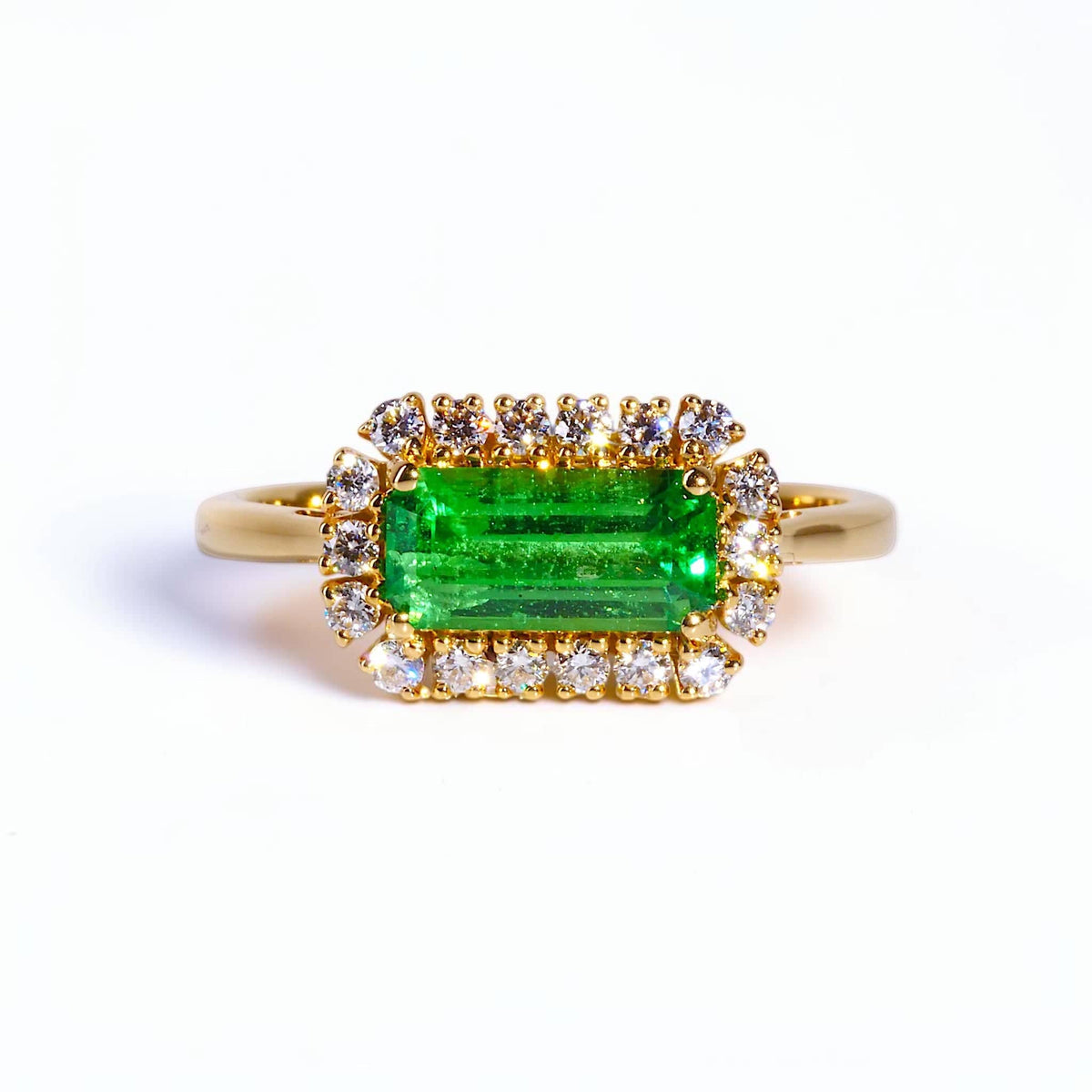 David Harry Jewels 1.26ct Tsavorite Garnet and Diamond Ring in 18ct Yellow Gold